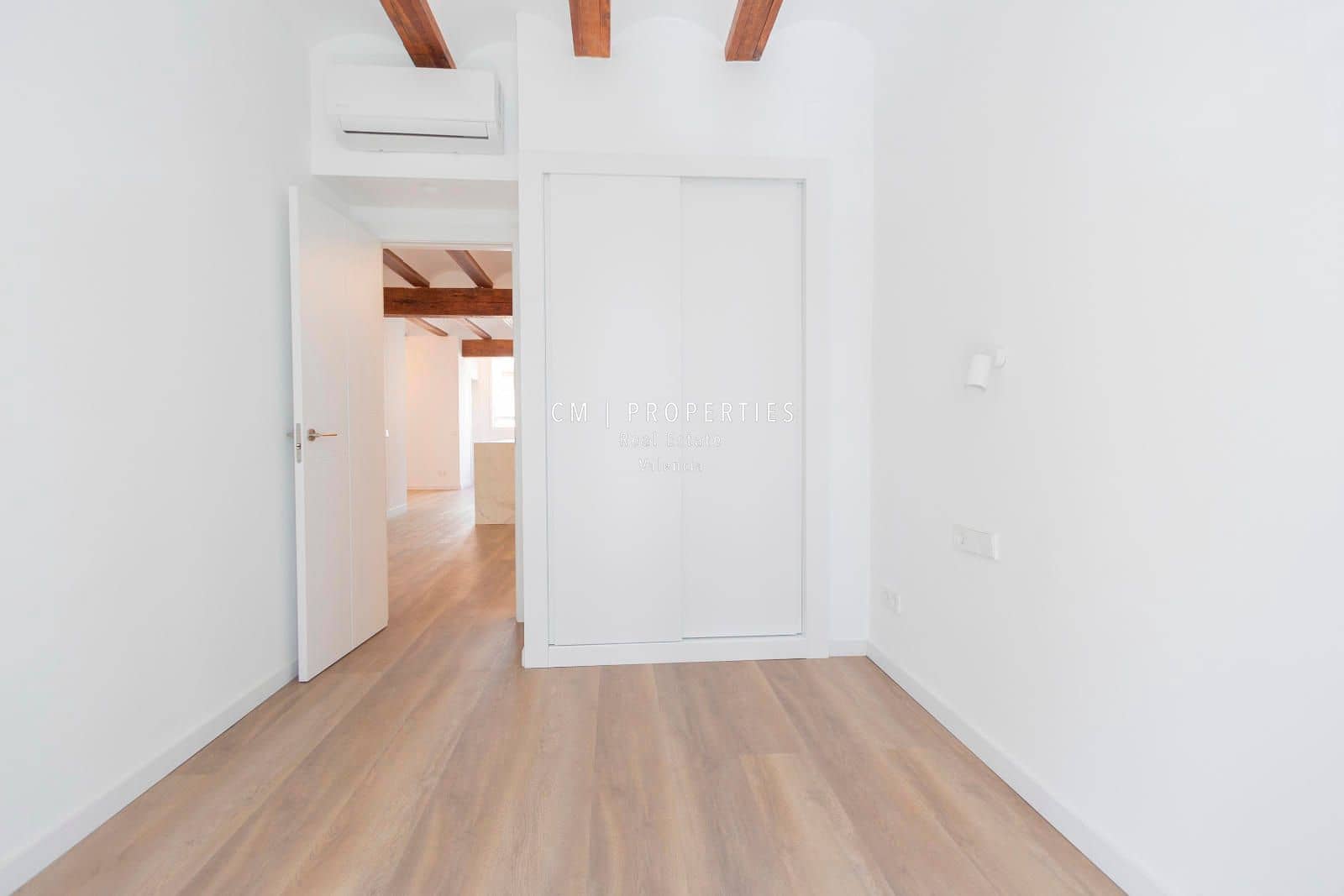 Appartement de 2 chambres à louer à Valence ville - 1 700 € (Ref: 8895503)