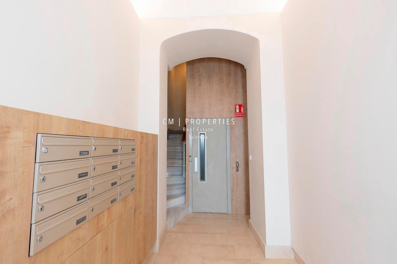 Appartement de 2 chambres à louer à Valence ville - 1 700 € (Ref: 8895503)