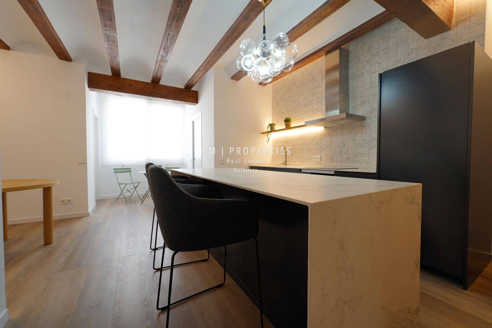 Appartement de 2 chambres à louer à Valence ville - 1 700 € (Ref: 8895503)