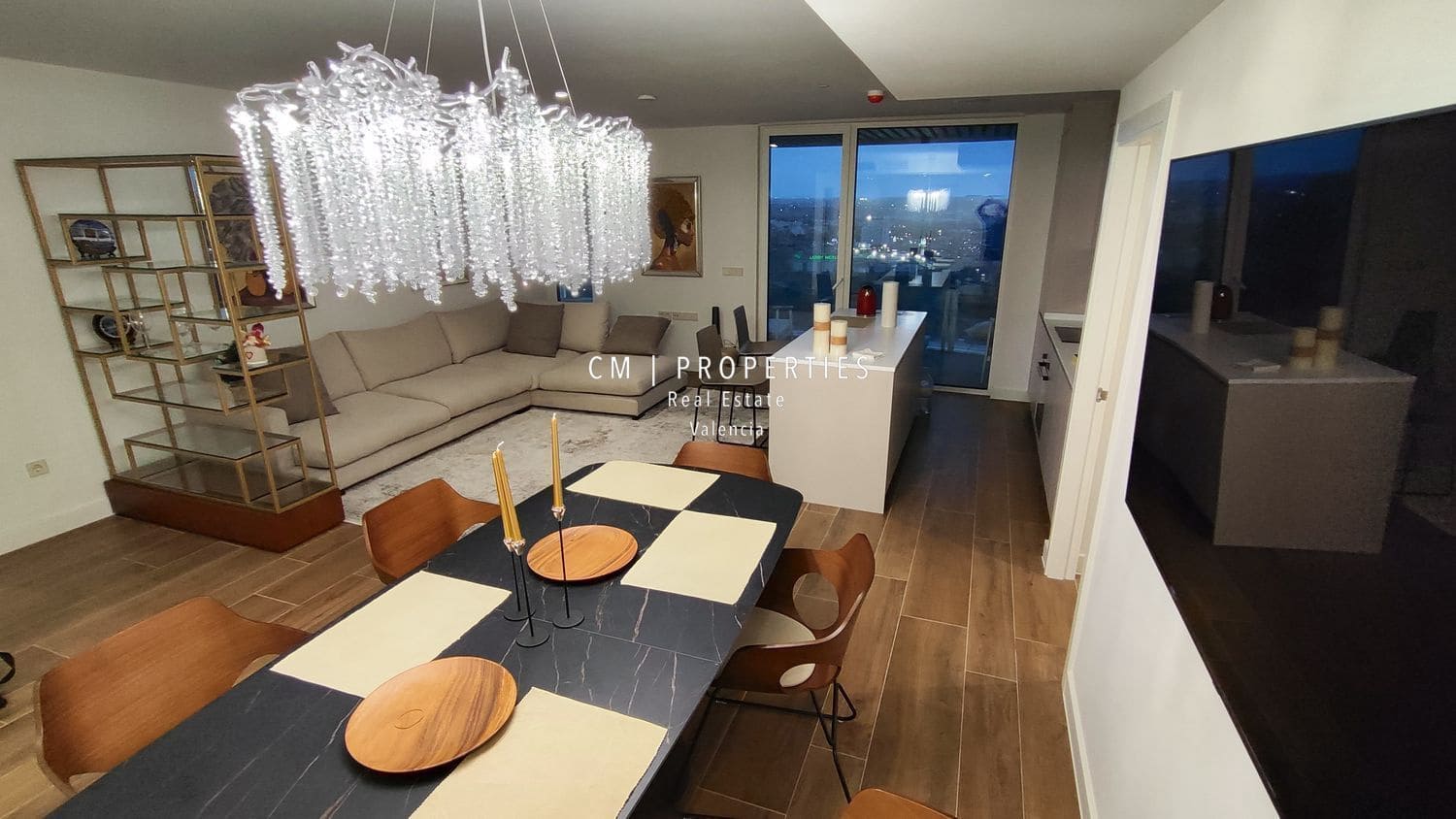 3 soverom Leilighet til salgs i Valencia by med svømmebasseng garasje - € 995 000 (Ref: 8895715)