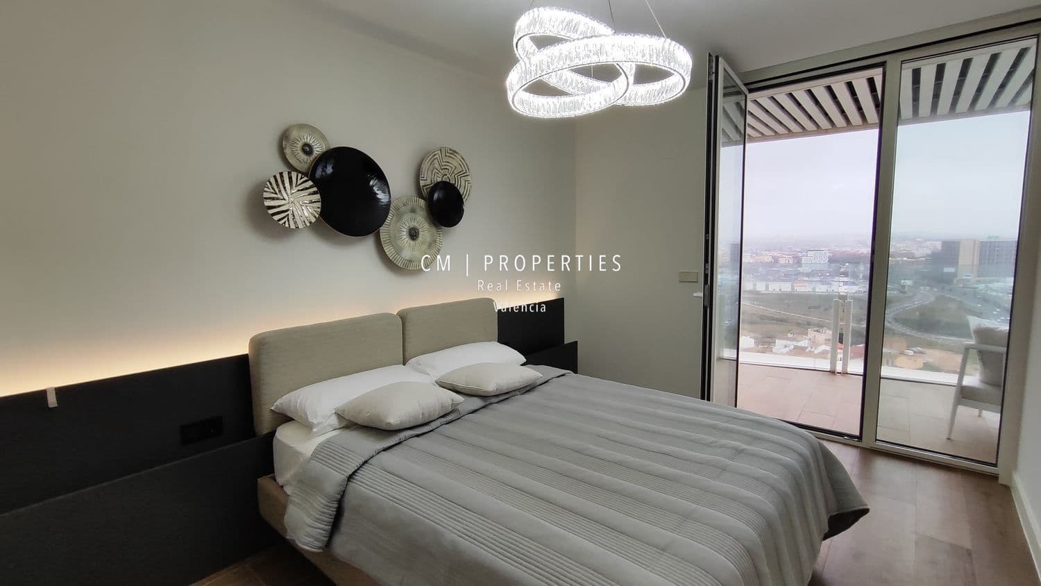 3 soverom Leilighet til salgs i Valencia by med svømmebasseng garasje - € 995 000 (Ref: 8895715)