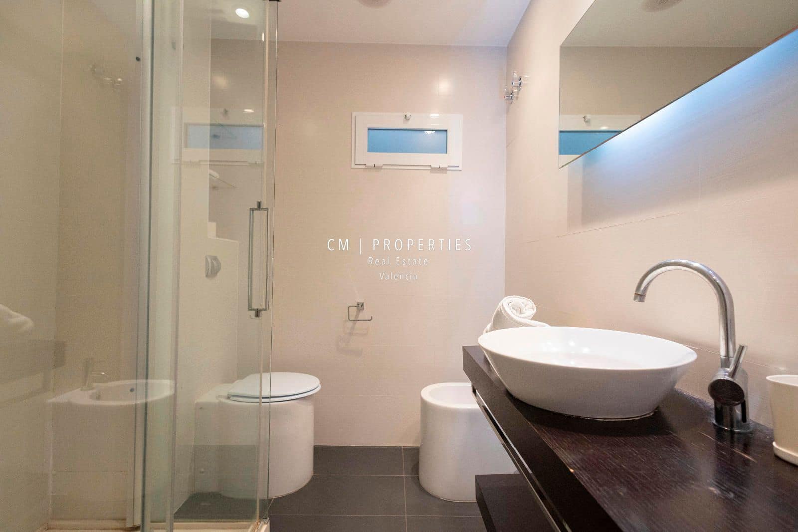 2 sypialnia Mieszkanie do wynajęcia w Miasto Walencja - 2 100 € (Ref: 8906546)