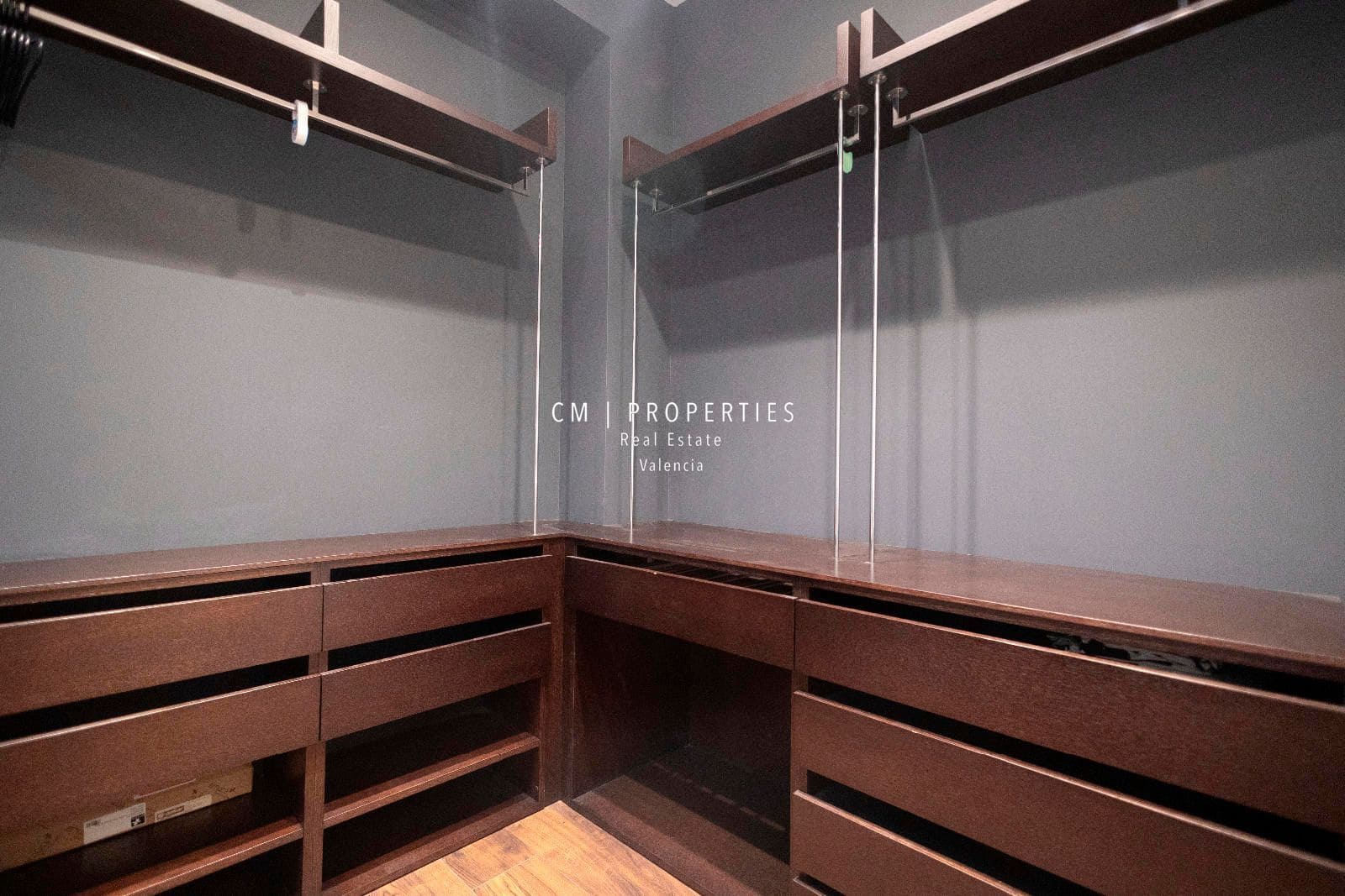 2 sypialnia Mieszkanie do wynajęcia w Miasto Walencja - 2 100 € (Ref: 8906546)