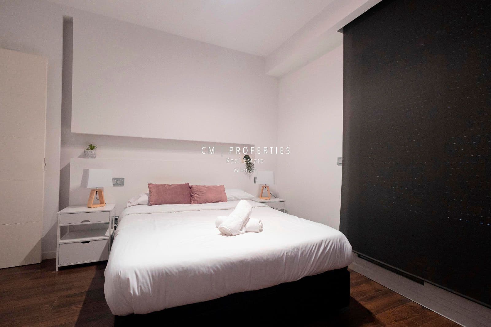 2 sypialnia Mieszkanie do wynajęcia w Miasto Walencja - 2 100 € (Ref: 8906546)