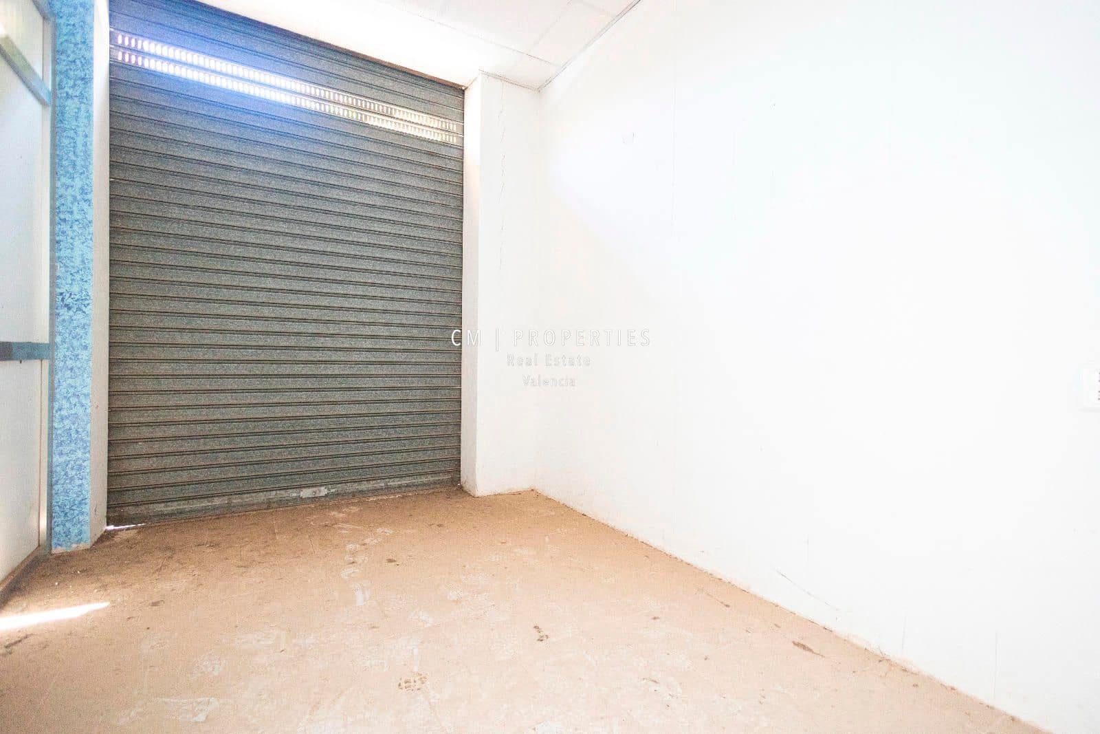 Kommersiell til salgs i Pucol - € 170 000 (Ref: 8907851)