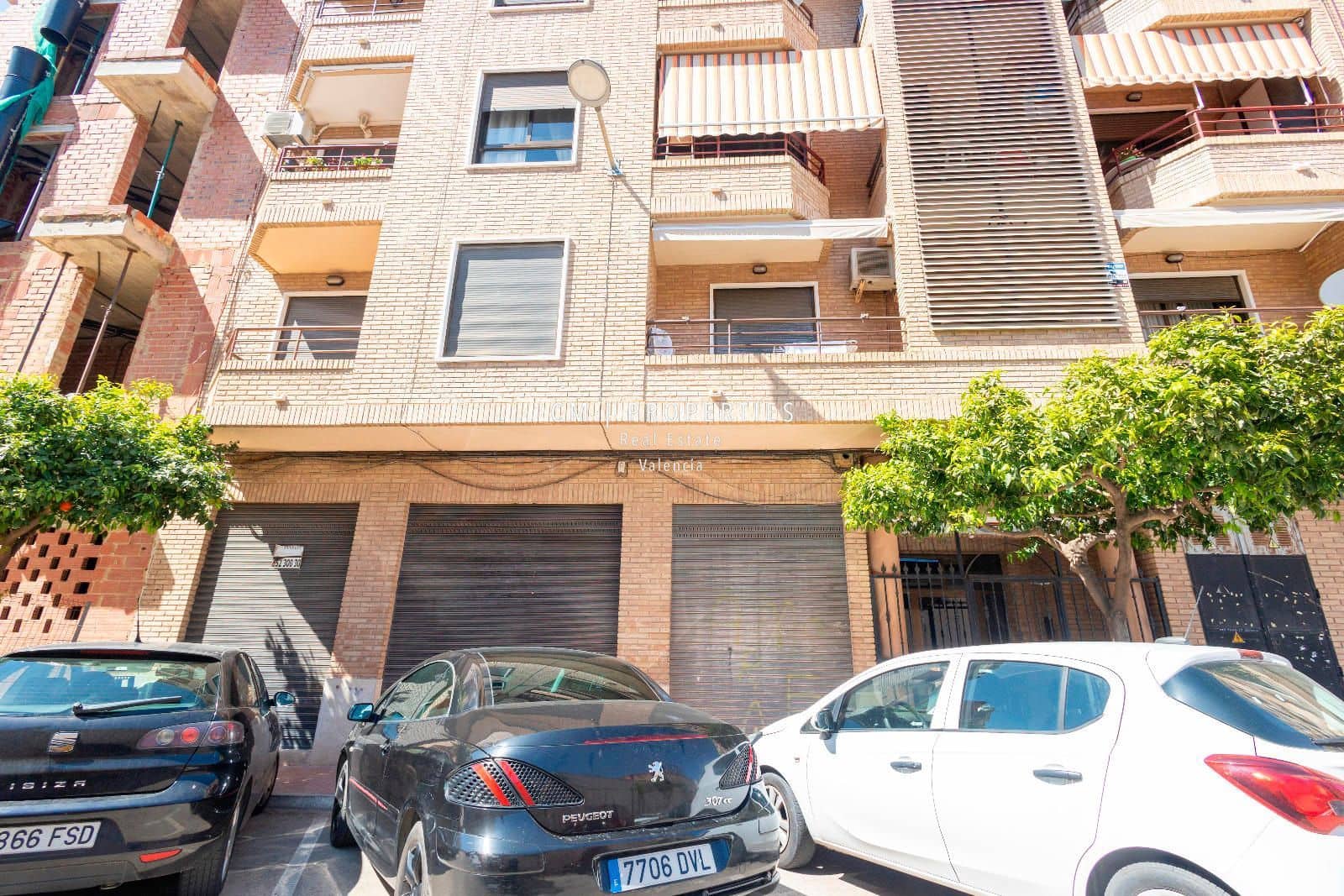 Kommersiell til salgs i Pucol - € 170 000 (Ref: 8907851)