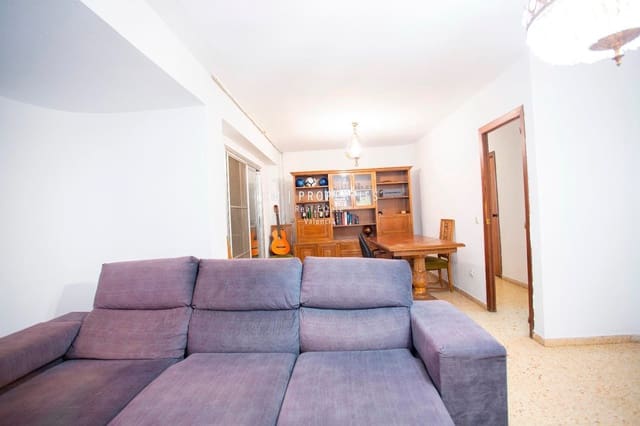 3 soveværelse Lejlighed til leje i Quatre Carreres, Valencia by - € 1.500 (Ref: 8909760)