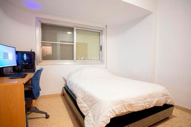 3 soveværelse Lejlighed til leje i Quatre Carreres, Valencia by - € 1.500 (Ref: 8909760)