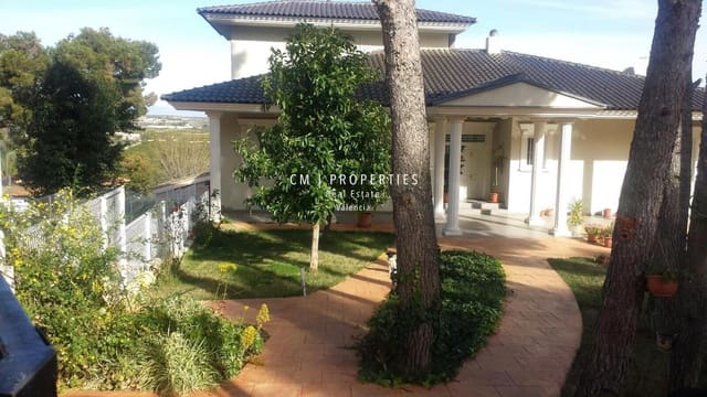 4 Zimmer Villa zu verkaufen in Picassent mit Garage - 750.000 € (Ref: 8910682)