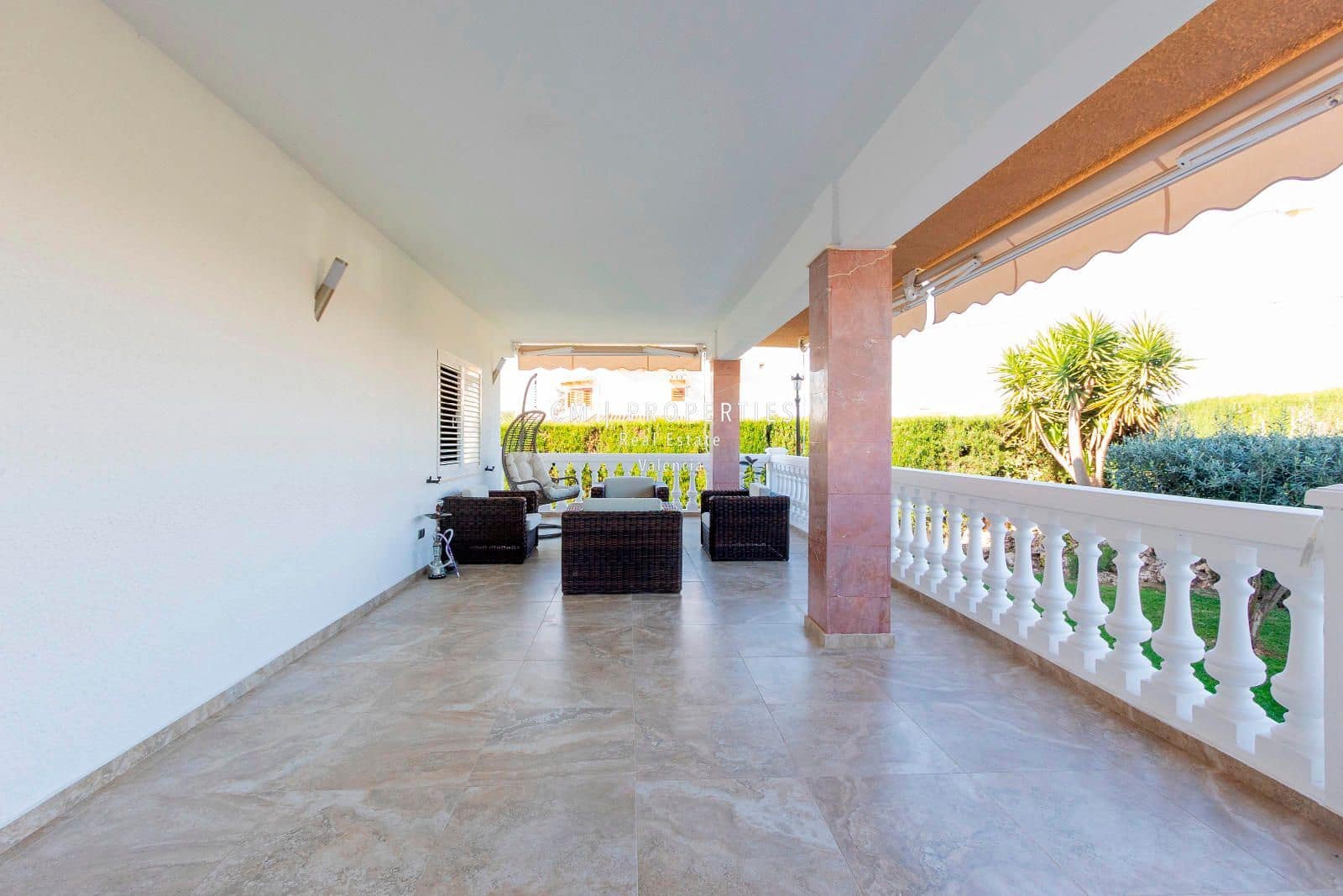 7 bedroom Villa for sale in L'Eliana with pool garage - € 1,600,000 (Ref: 8912185)