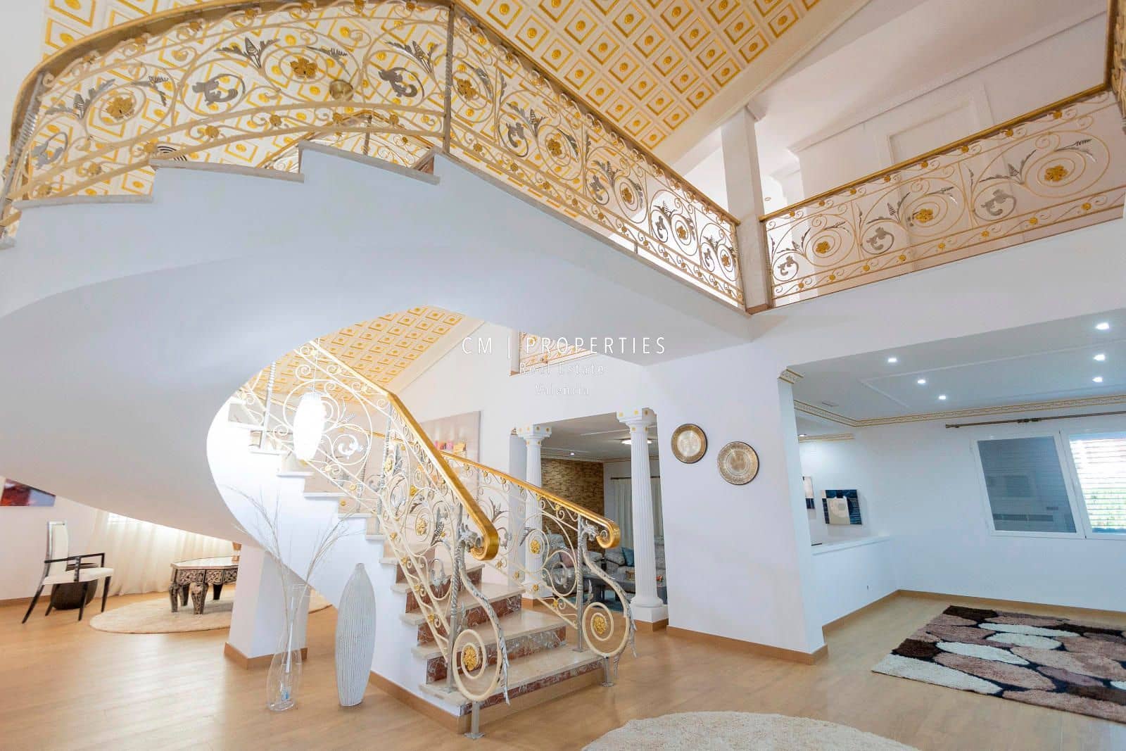 7 bedroom Villa for sale in L'Eliana with pool garage - € 1,600,000 (Ref: 8912185)