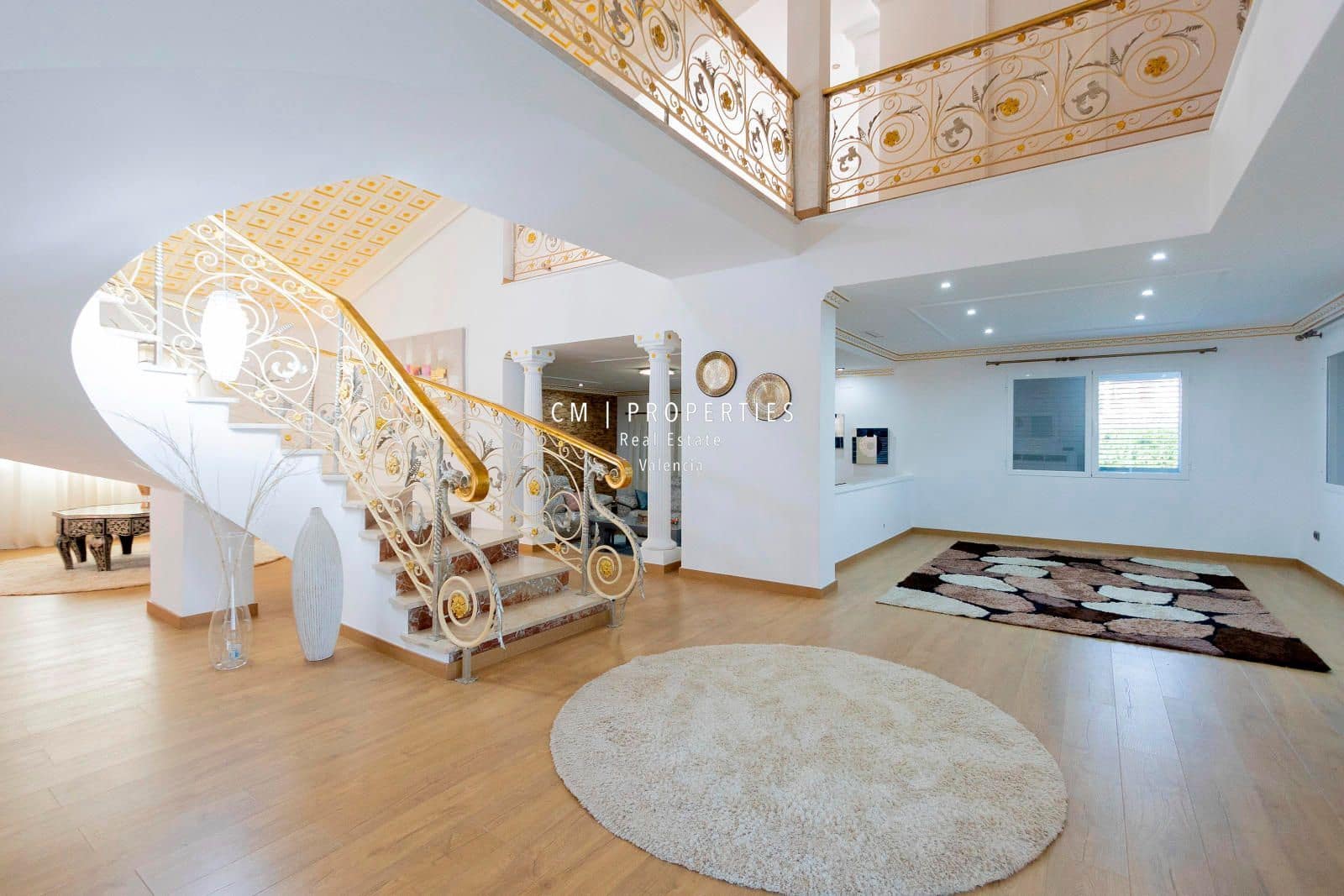 7 bedroom Villa for sale in L'Eliana with pool garage - € 1,600,000 (Ref: 8912185)
