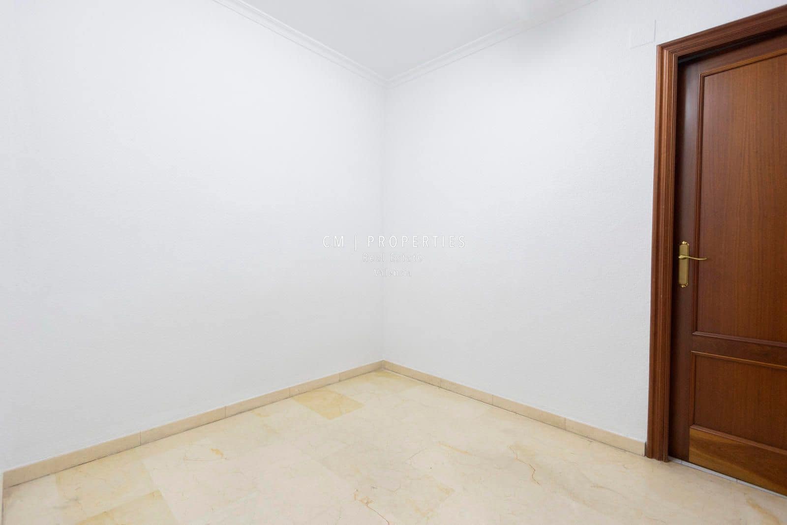2 slaapkamer Flat te huur in Valencia stad met garage - € 1.500 (Ref: 8920229)