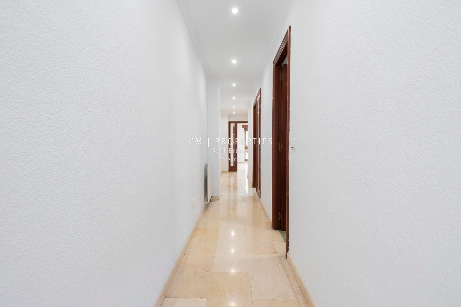 2 slaapkamer Flat te huur in Valencia stad met garage - € 1.500 (Ref: 8920229)