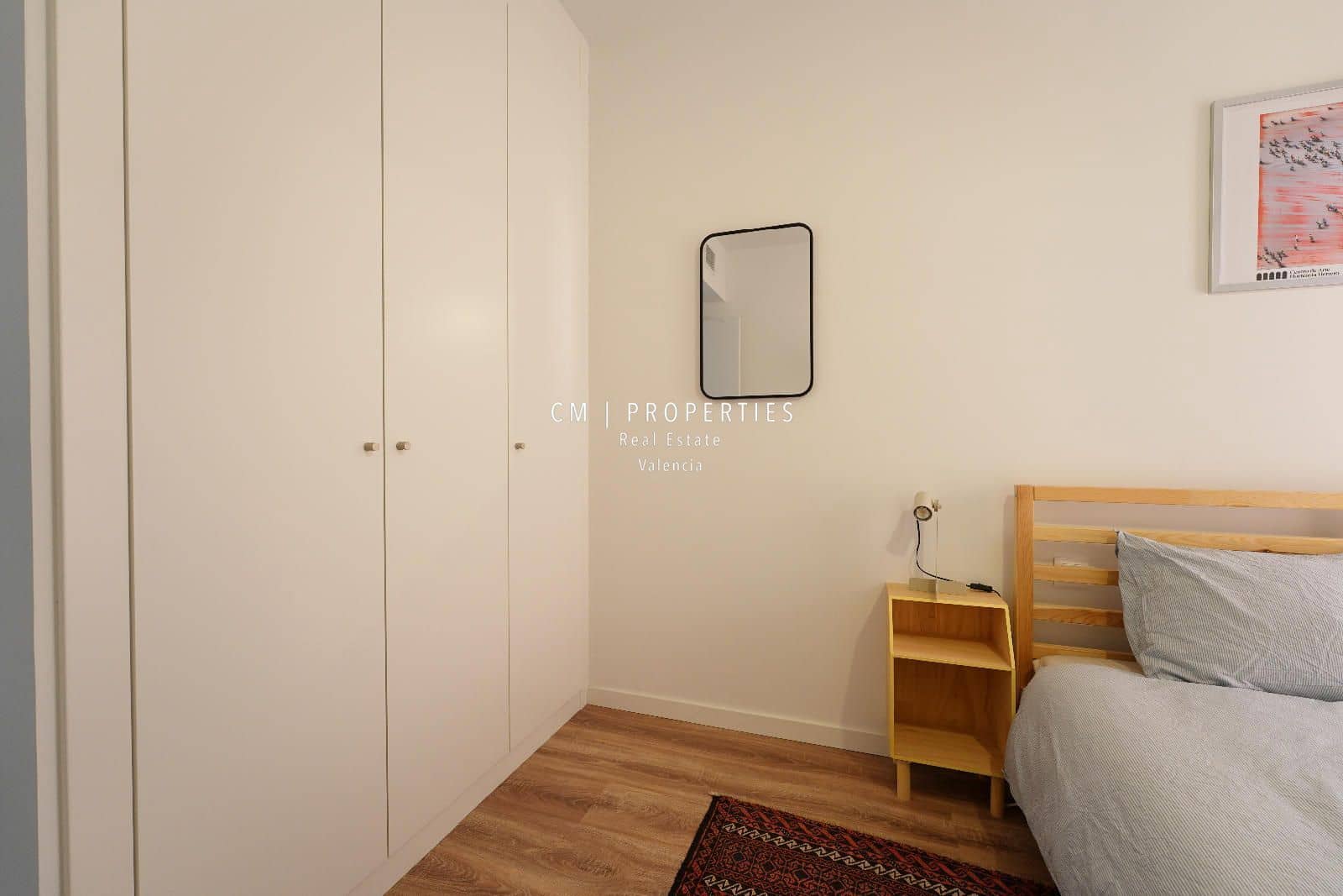 3 bedroom Flat for rent in La Pobla de Vallbona with pool garage - € 1,500 (Ref: 8925255)