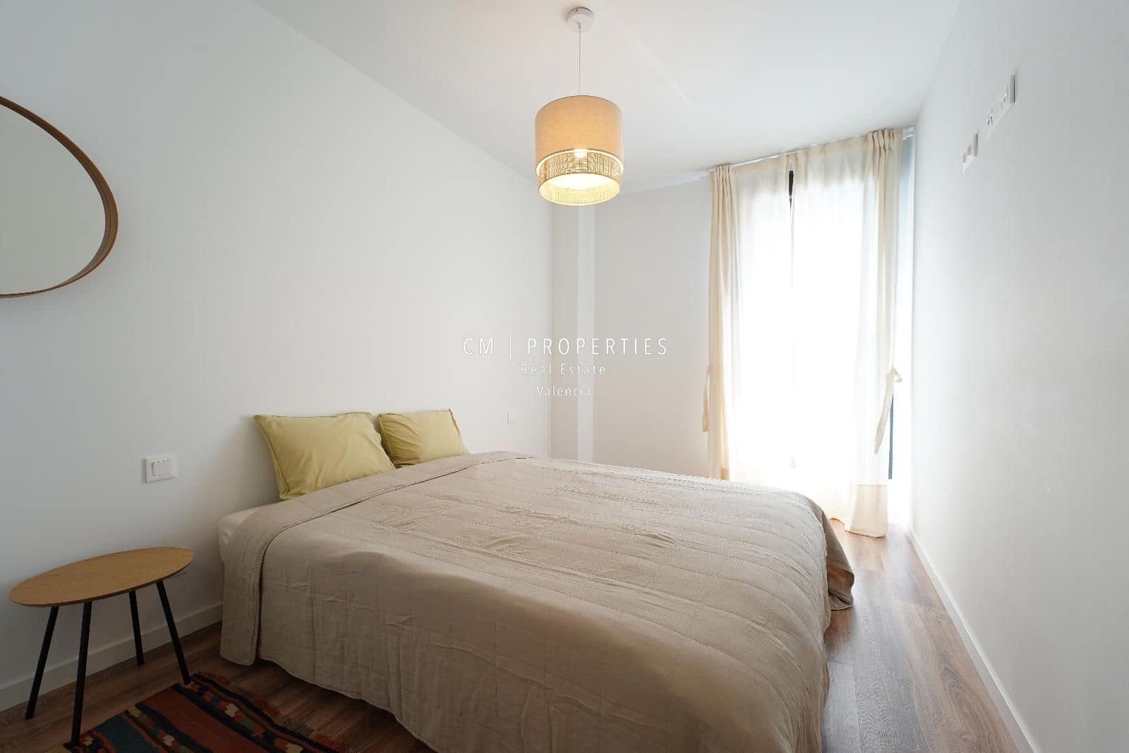 3 bedroom Flat for rent in La Pobla de Vallbona with pool garage - € 1,500 (Ref: 8925255)