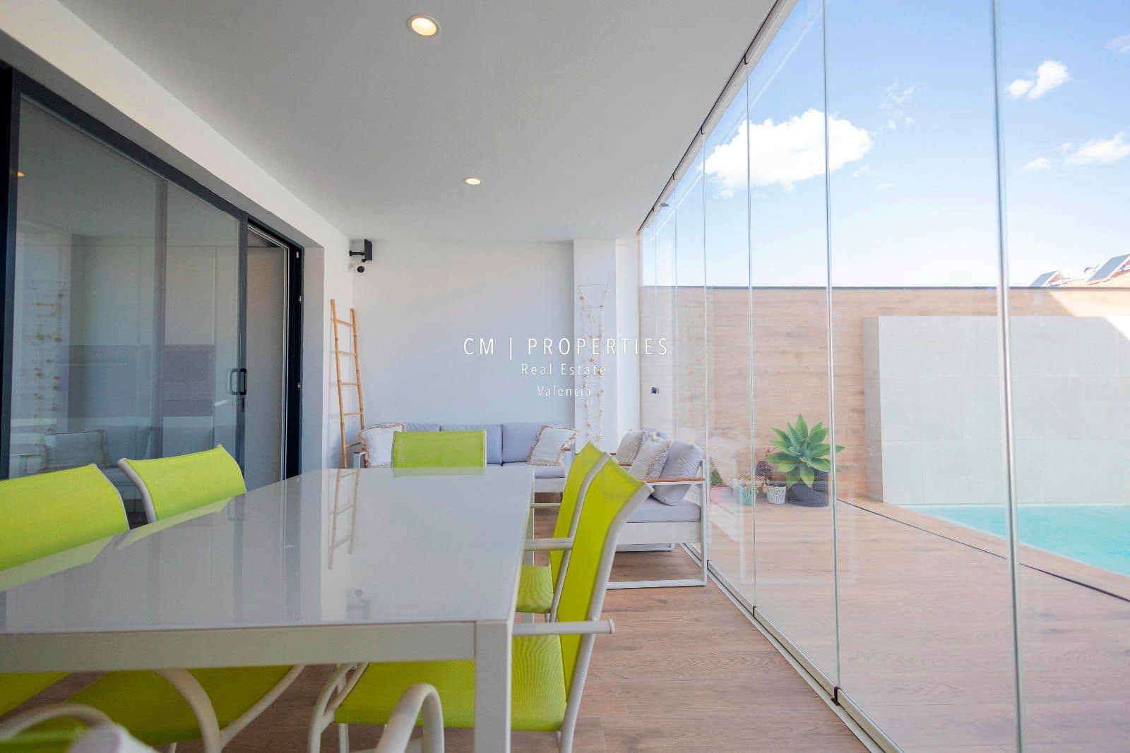 4 soveværelse Villa til salg i Canet d'En Berenguer med swimmingpool garage - € 771.000 (Ref: 8935834)