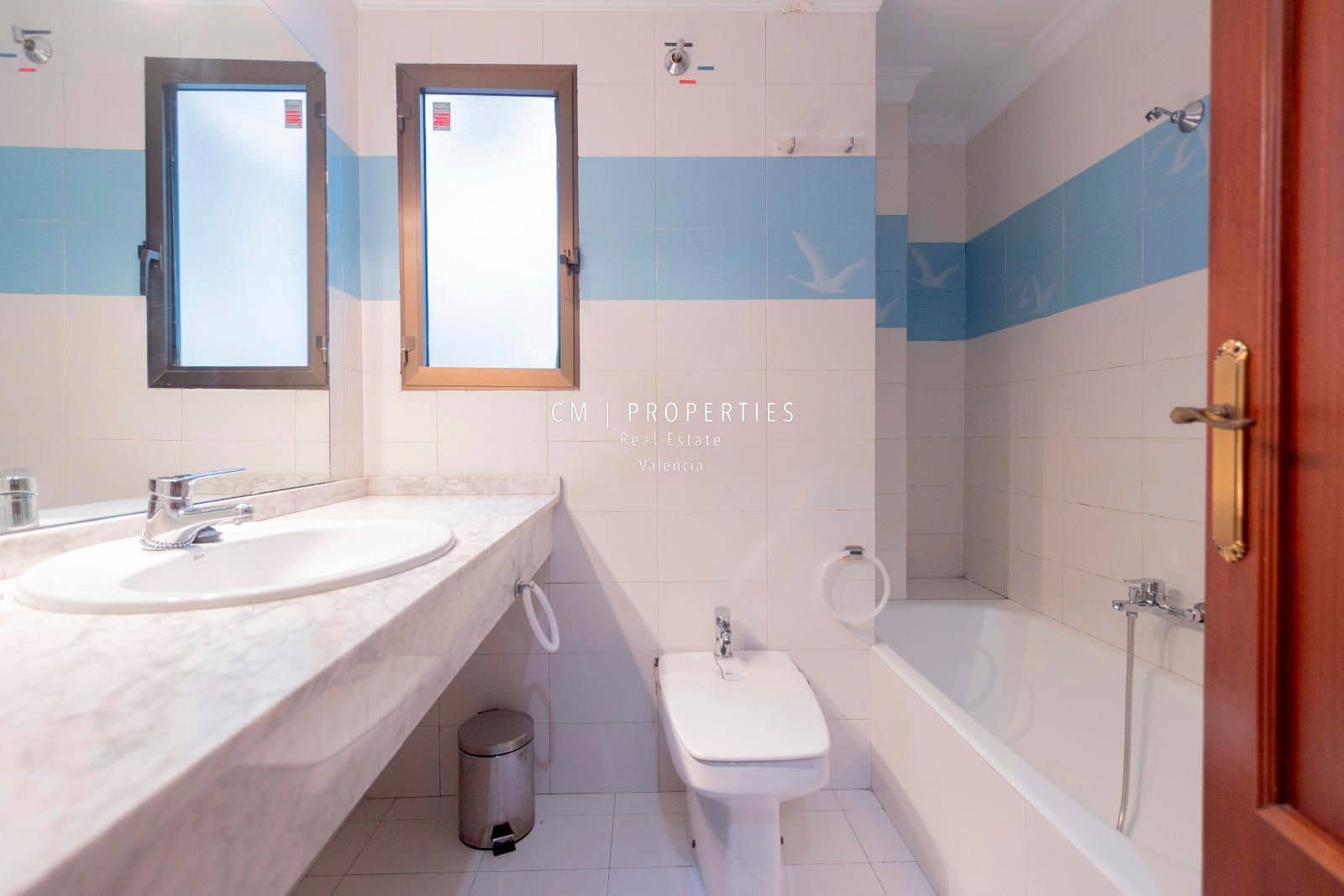 Office for rent in Valencia city with garage - € 1,500 (Ref: 8941984)