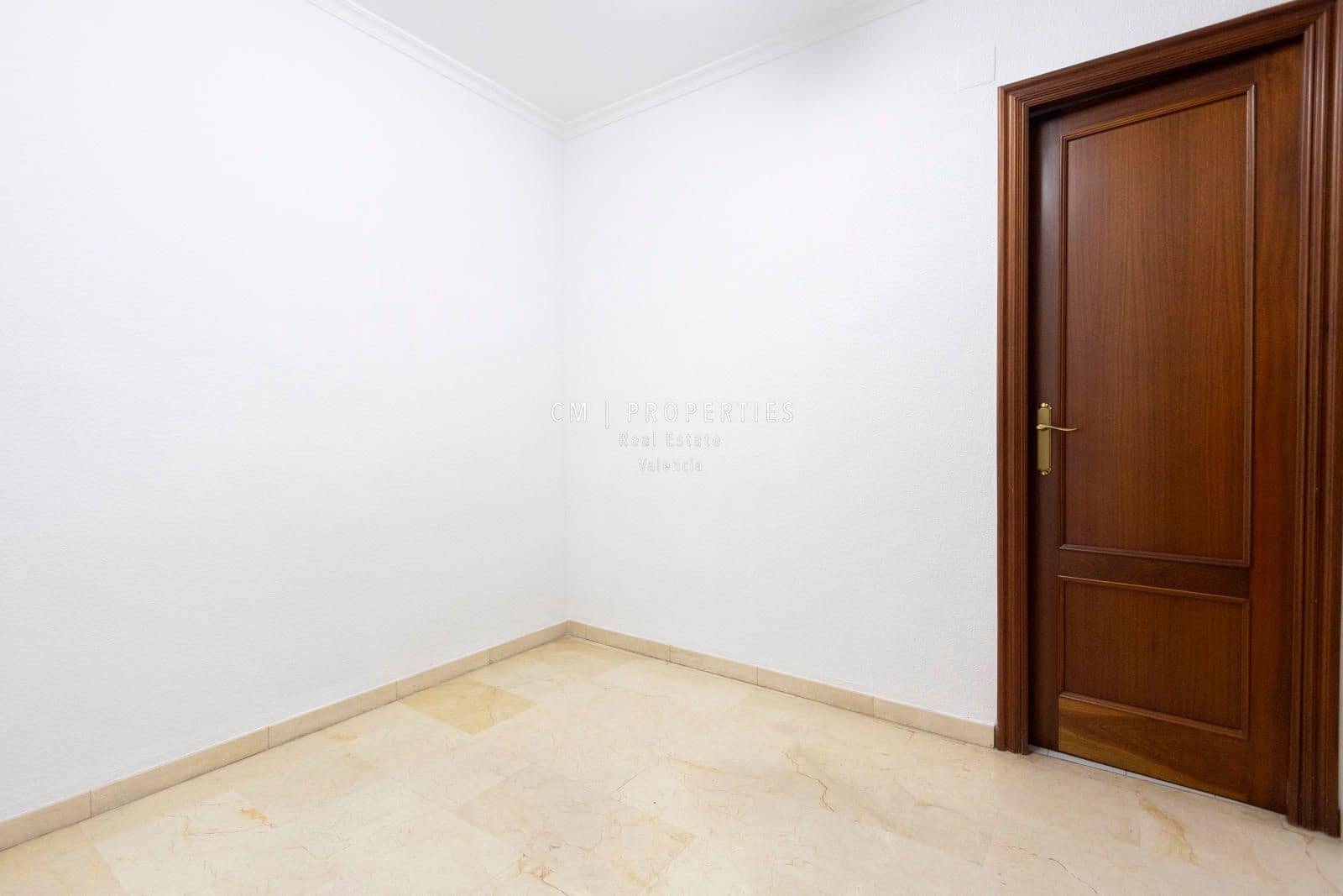 Office for rent in Valencia city with garage - € 1,500 (Ref: 8941984)