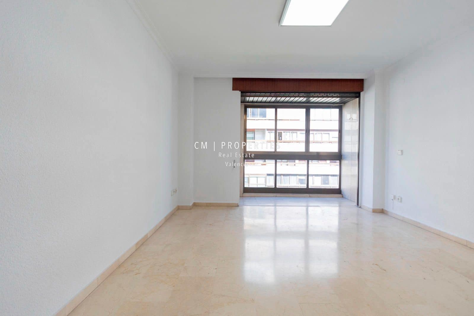 Office for rent in Valencia city with garage - € 1,500 (Ref: 8941984)