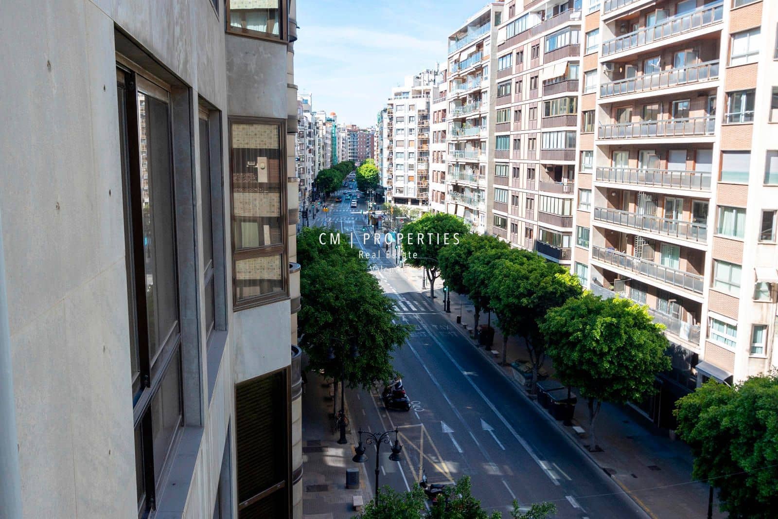 Office for rent in Valencia city with garage - € 1,500 (Ref: 8941984)