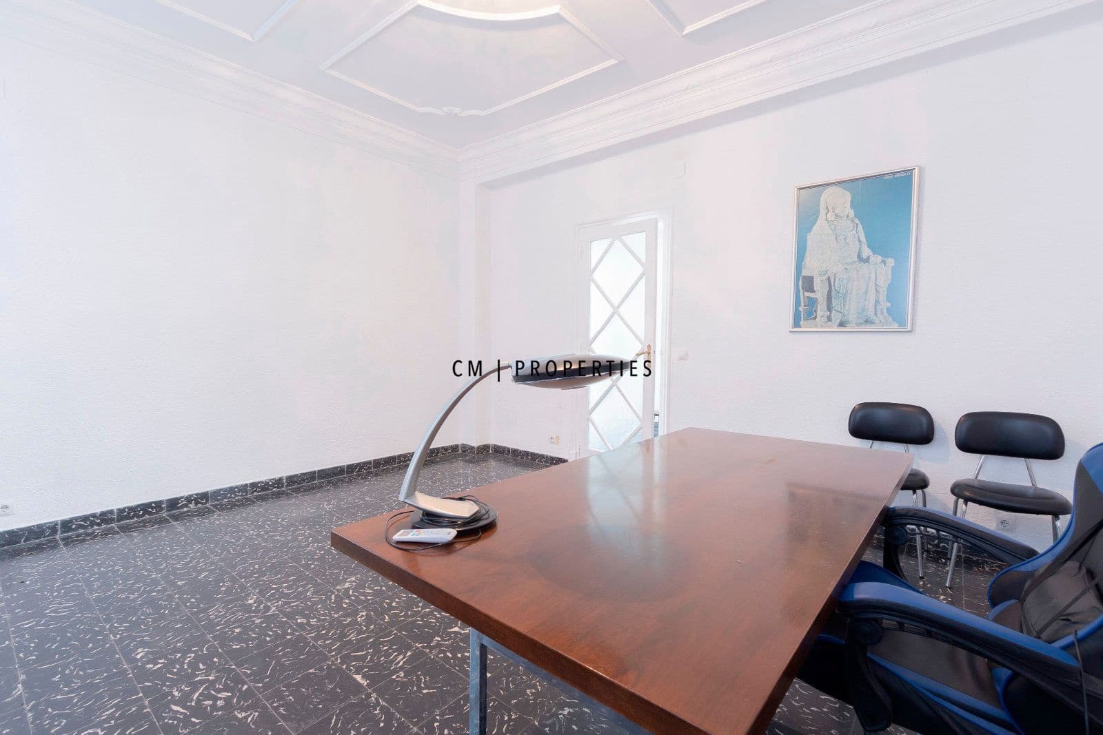Office for rent in Valencia city - € 1,800 (Ref: 8942216)