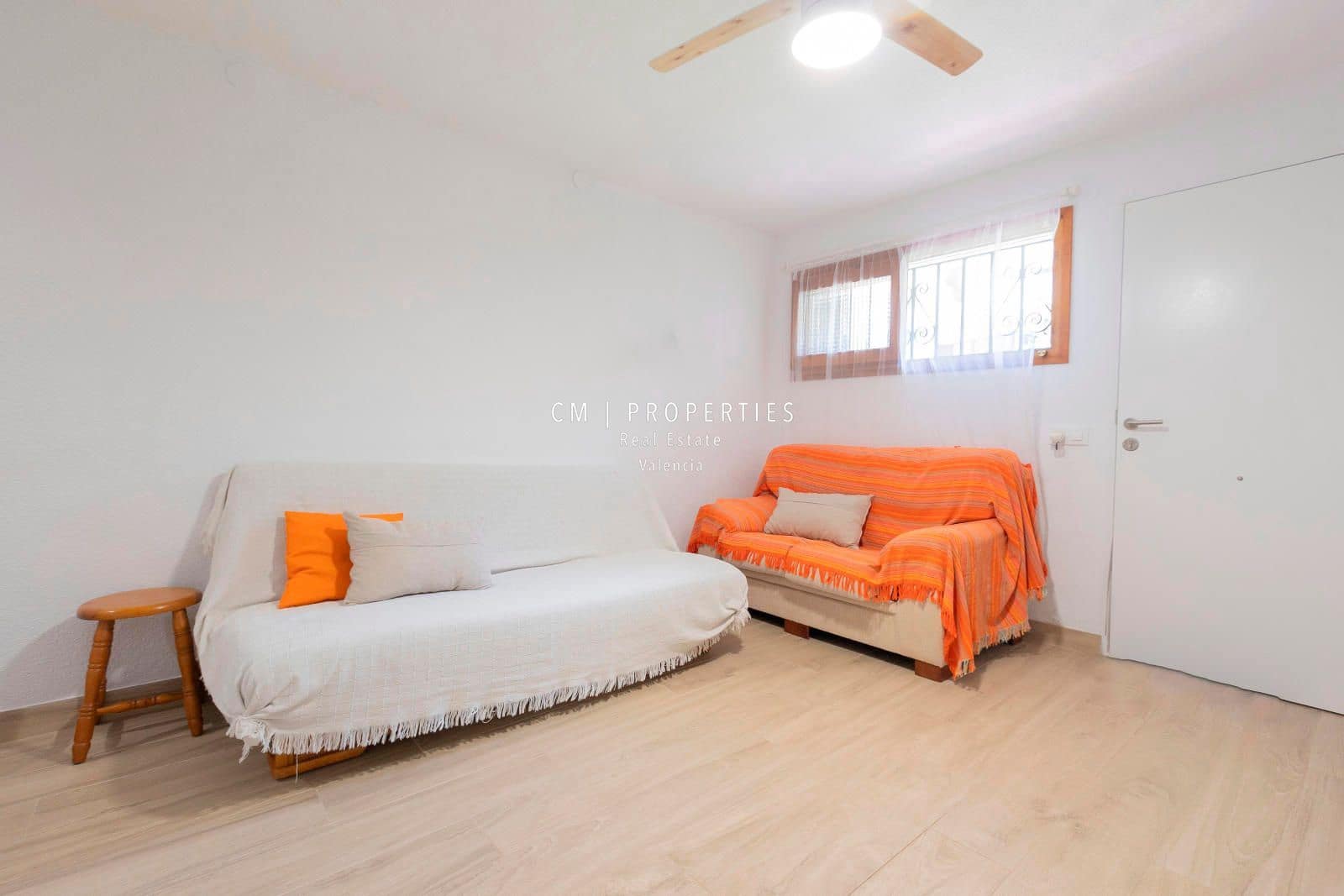 3 slaapkamer Huis te huur in La Pobla de Farnals met zwembad garage - € 1.650 (Ref: 8944952)