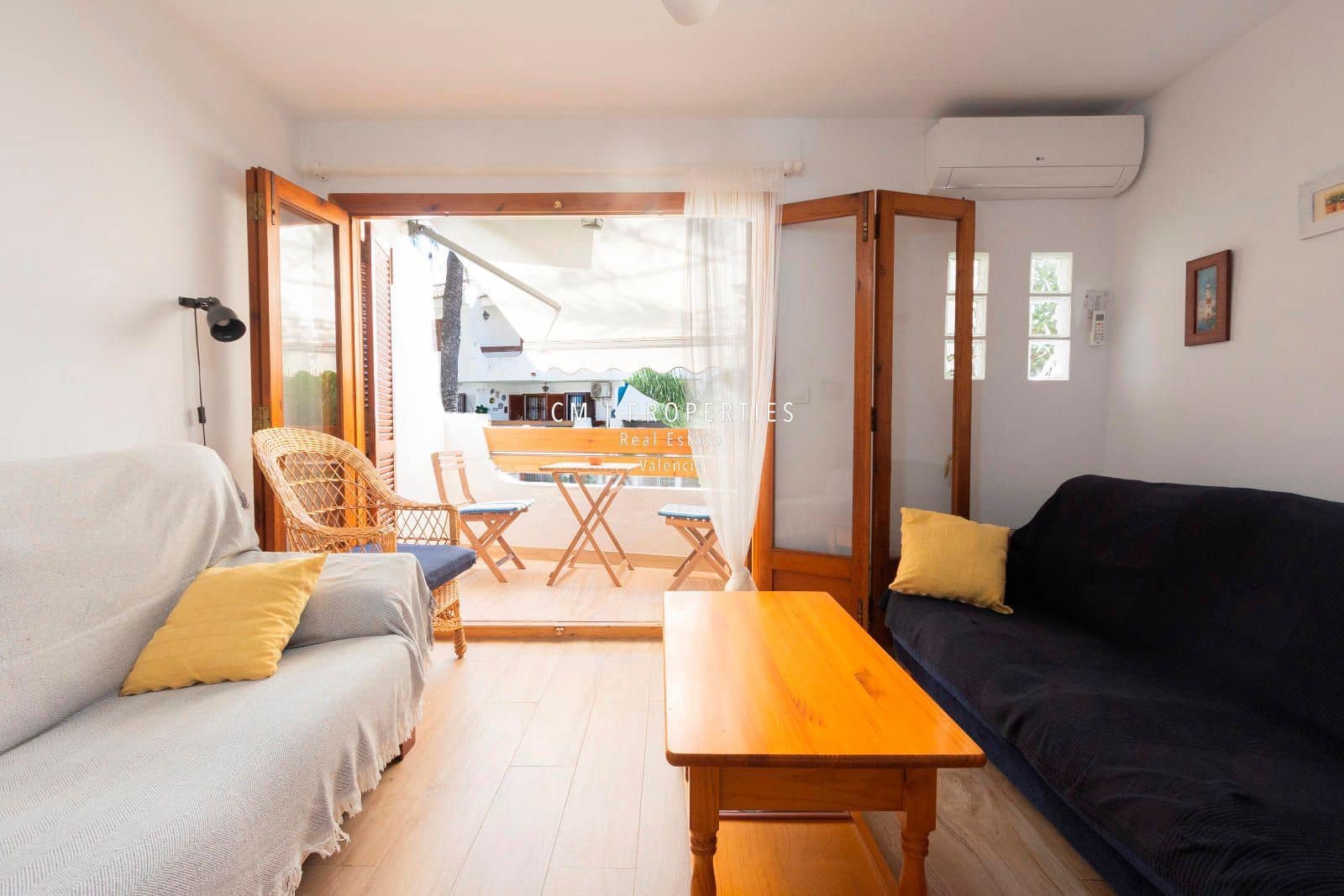 3 slaapkamer Huis te huur in La Pobla de Farnals met zwembad garage - € 1.650 (Ref: 8944952)