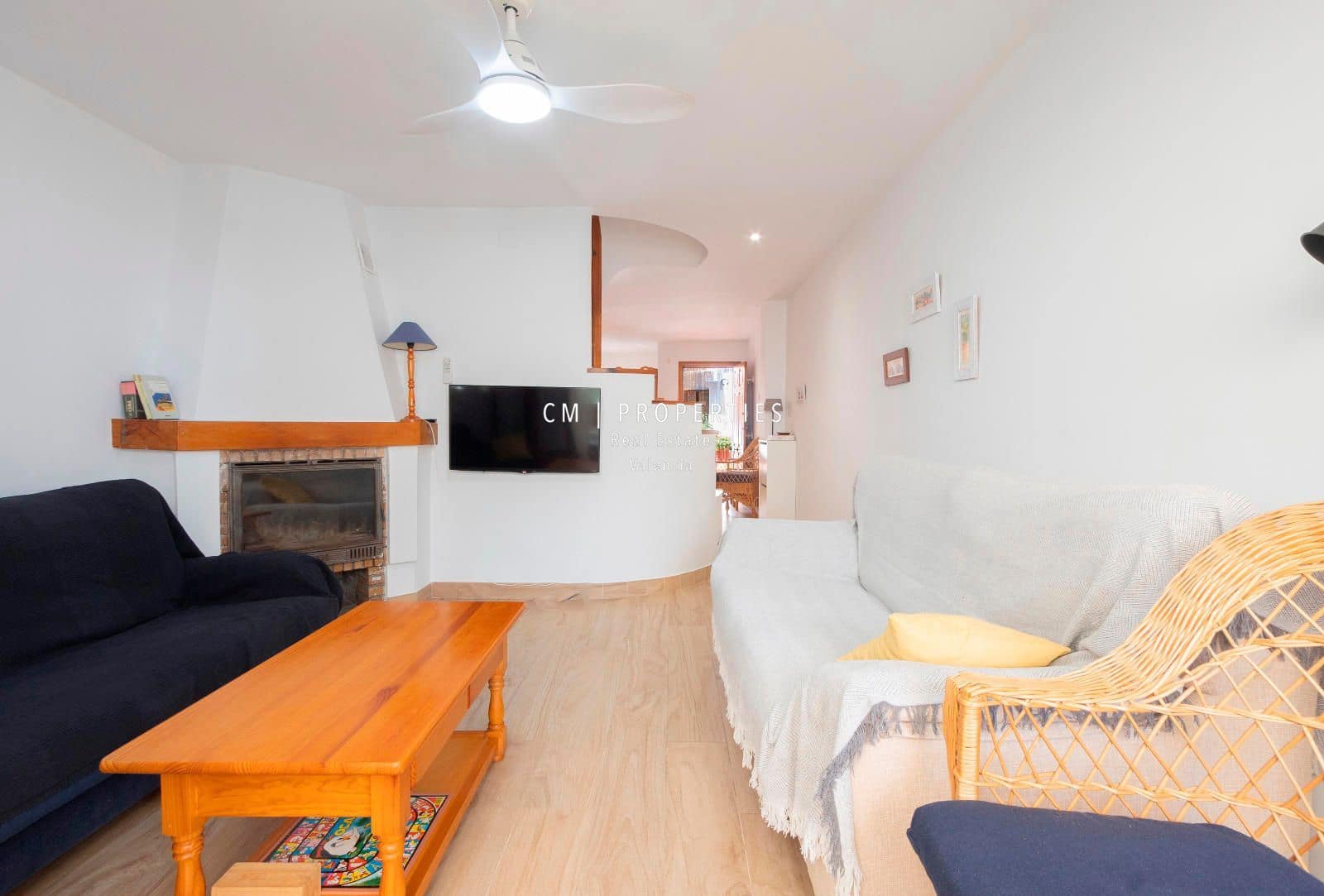 3 slaapkamer Huis te huur in La Pobla de Farnals met zwembad garage - € 1.650 (Ref: 8944952)