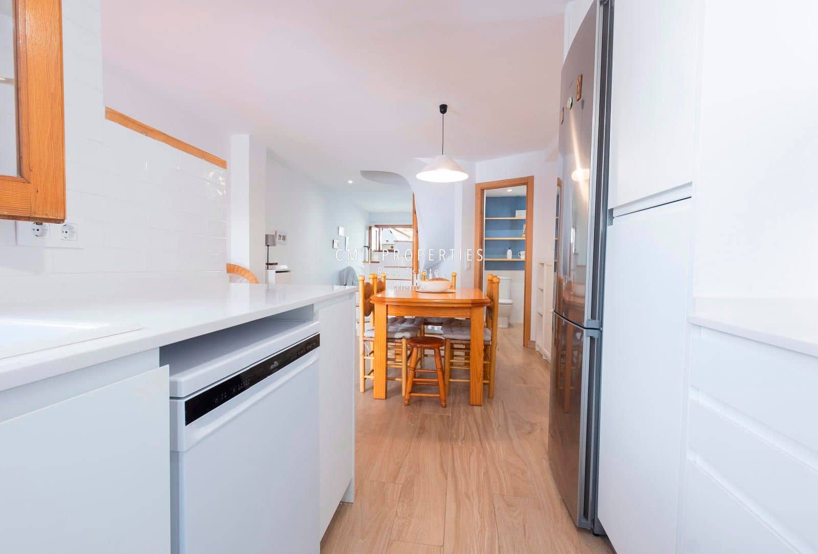 3 slaapkamer Huis te huur in La Pobla de Farnals met zwembad garage - € 1.650 (Ref: 8944952)