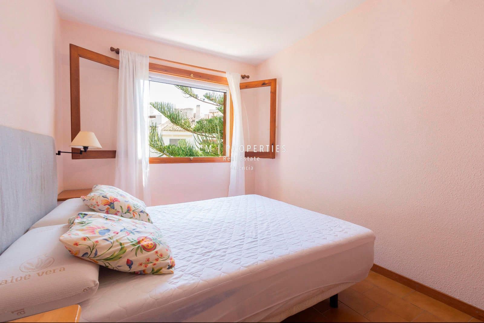 3 slaapkamer Huis te huur in La Pobla de Farnals met zwembad garage - € 1.650 (Ref: 8944952)