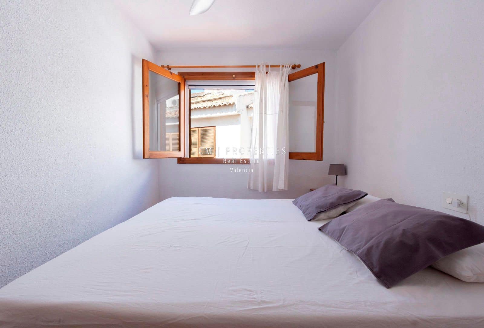 3 slaapkamer Huis te huur in La Pobla de Farnals met zwembad garage - € 1.650 (Ref: 8944952)