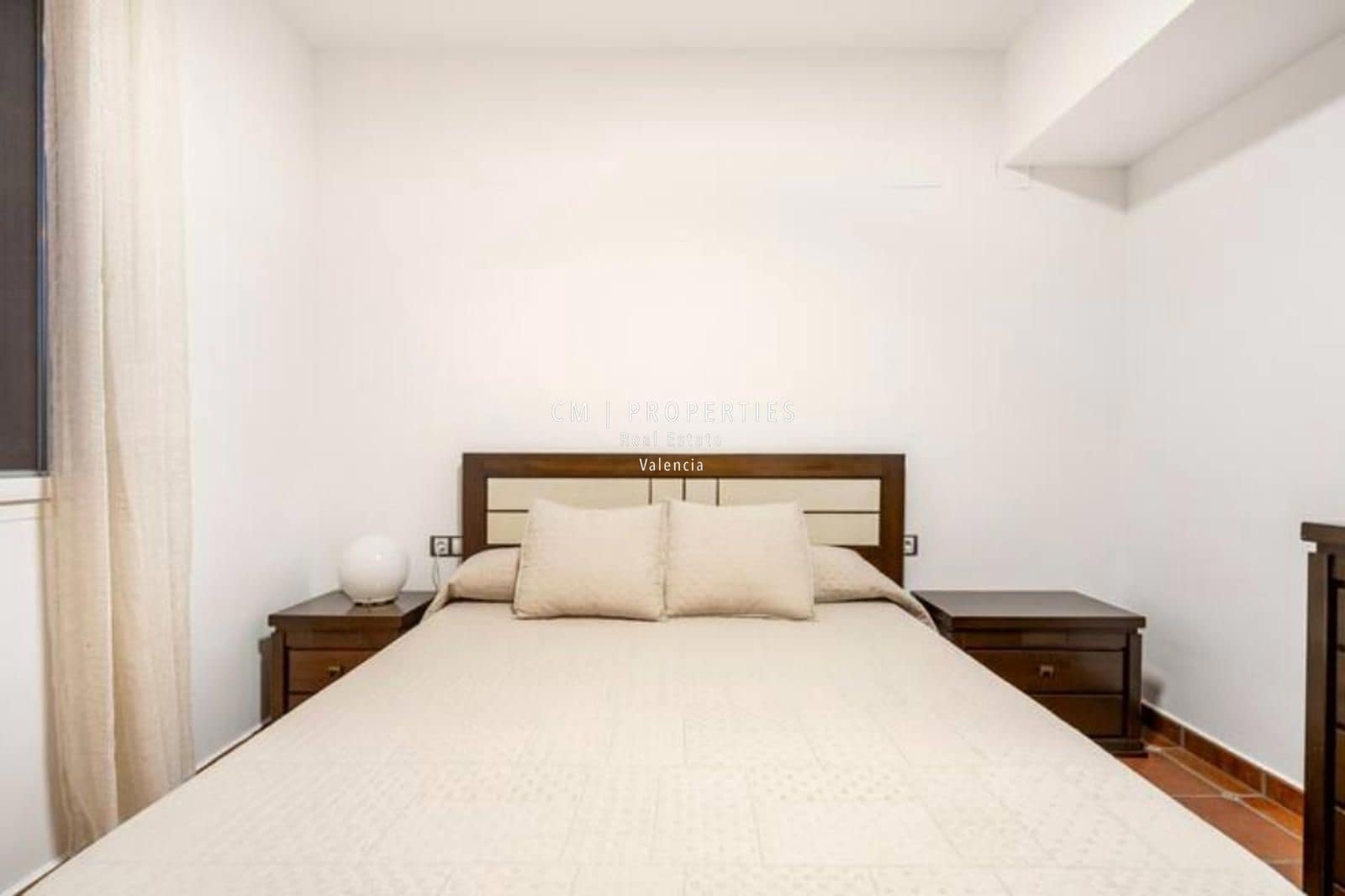 3 soveværelse Villa til leje i Riba-roja de Turia med swimmingpool garage - € 2.500 (Ref: 8947406)