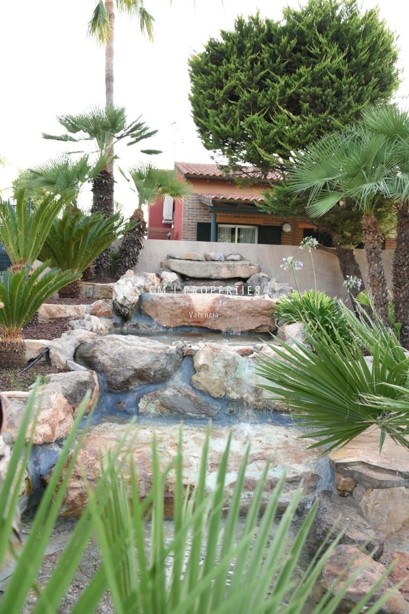 3 soveværelse Villa til leje i Riba-roja de Turia med swimmingpool garage - € 2.500 (Ref: 8947406)