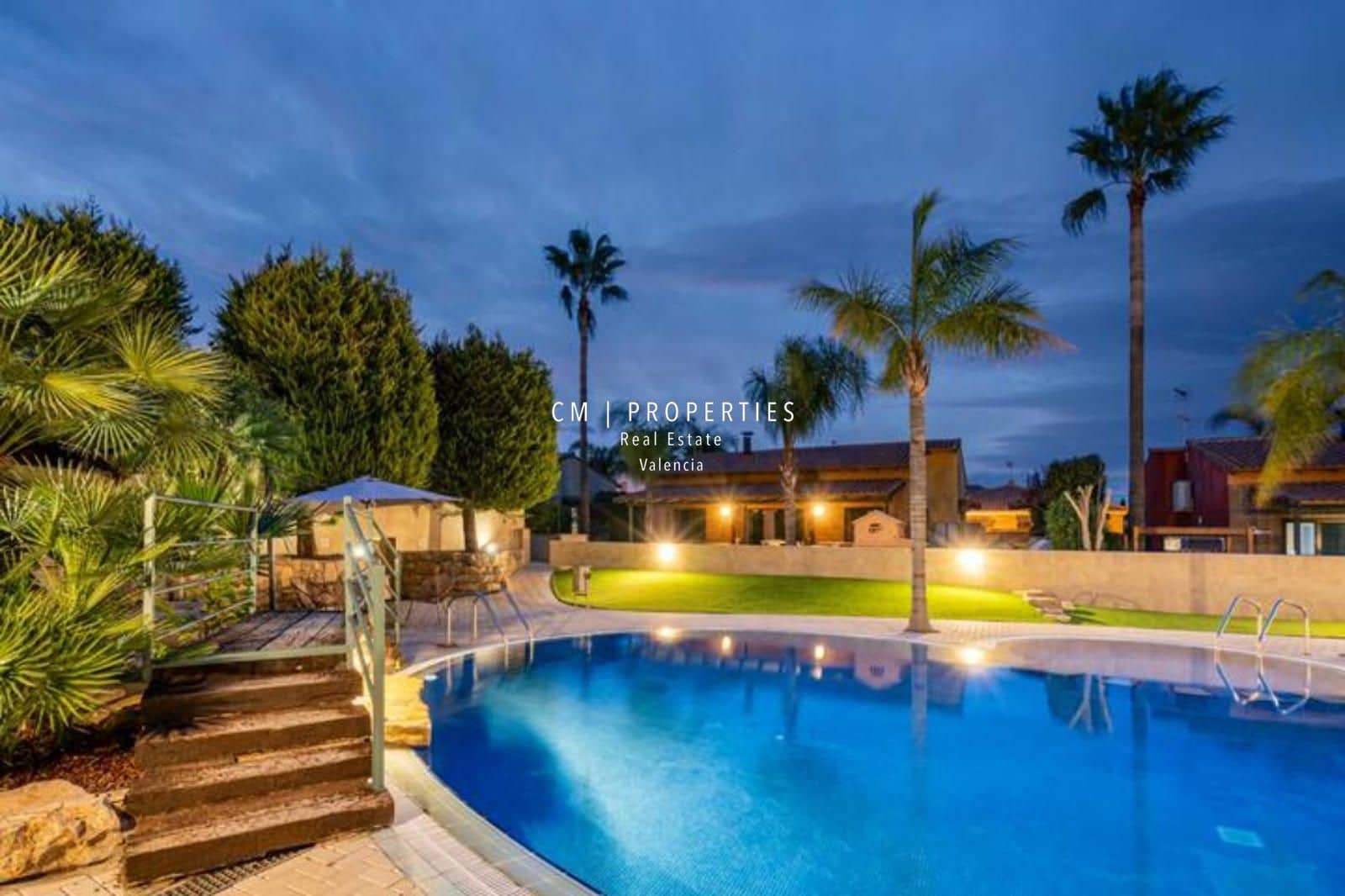 3 soveværelse Villa til leje i Riba-roja de Turia med swimmingpool garage - € 2.500 (Ref: 8947406)