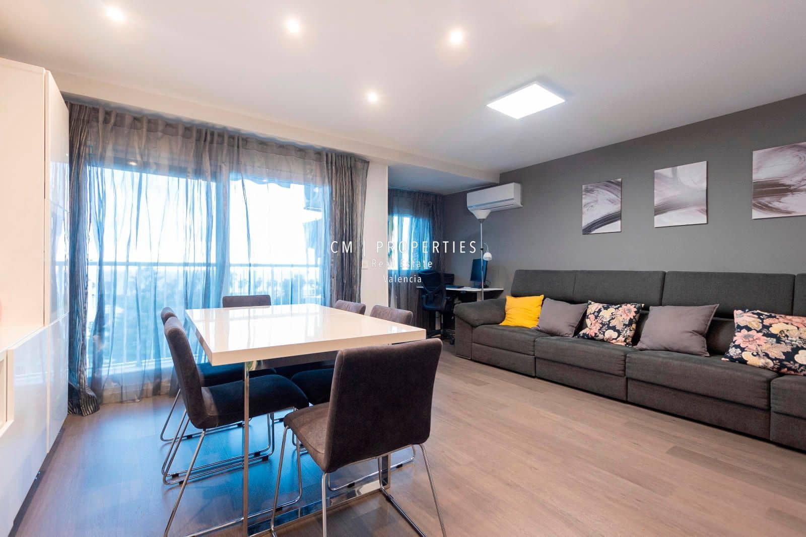 3 soverom Leilighet til leie i Valencia by - € 2 200 (Ref: 8948116)