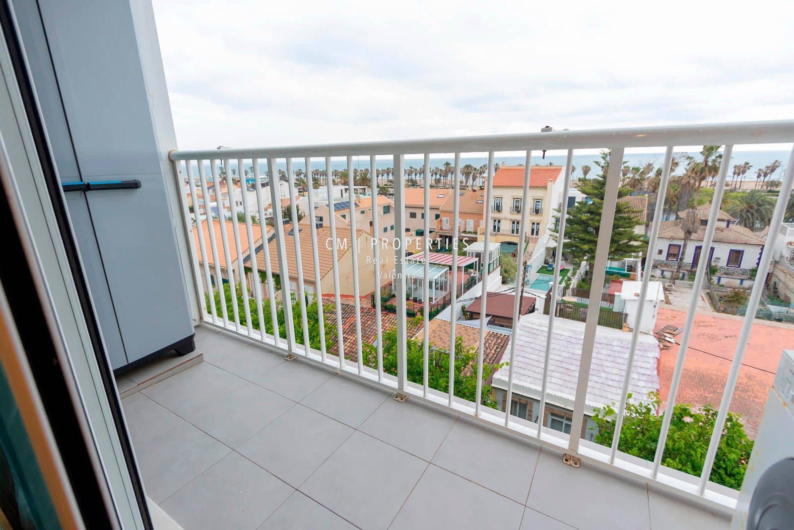 3 soverom Leilighet til leie i Valencia by - € 2 200 (Ref: 8948116)