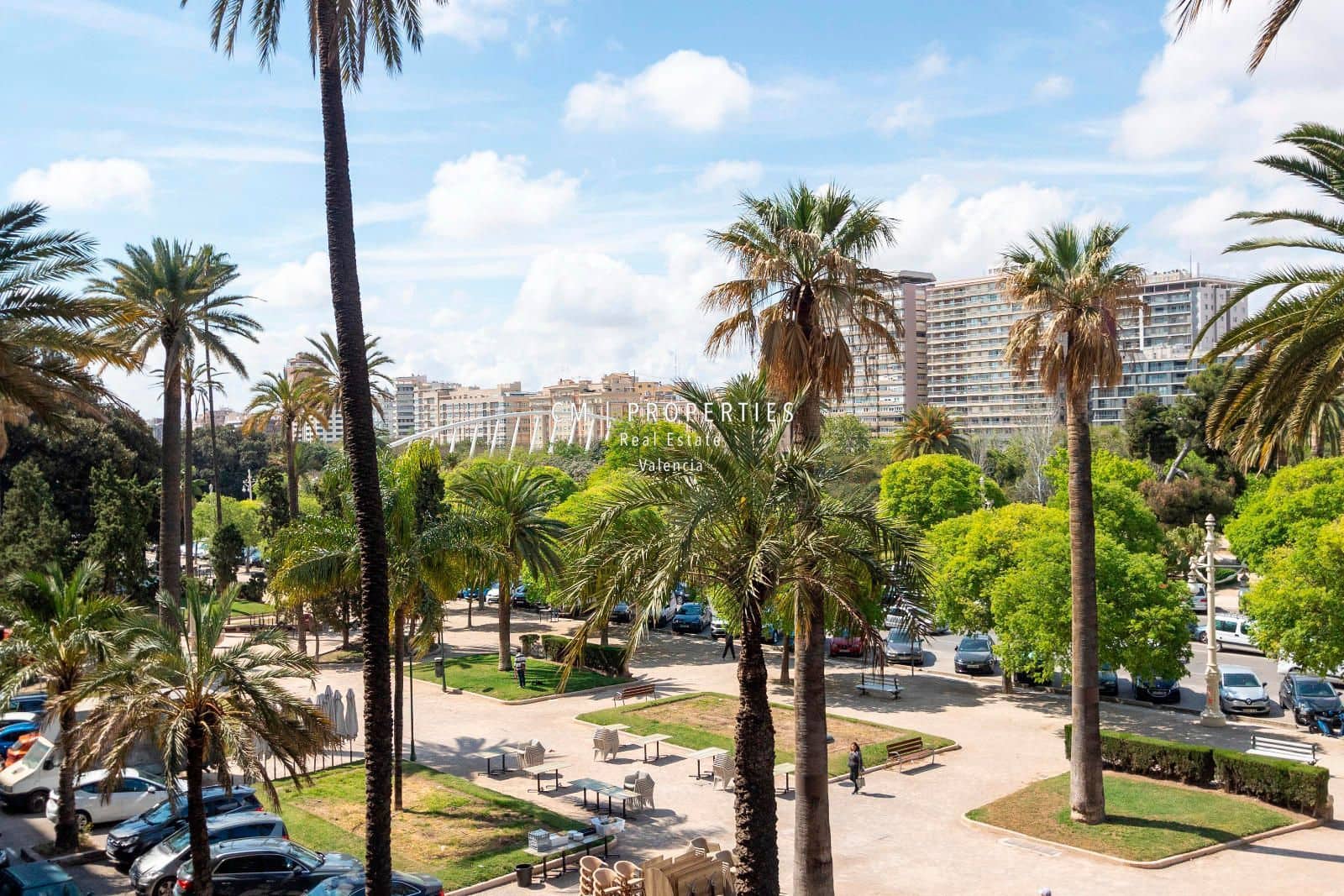 4 soverom Leilighet til leie i Valencia by - € 4 500 (Ref: 8954735)