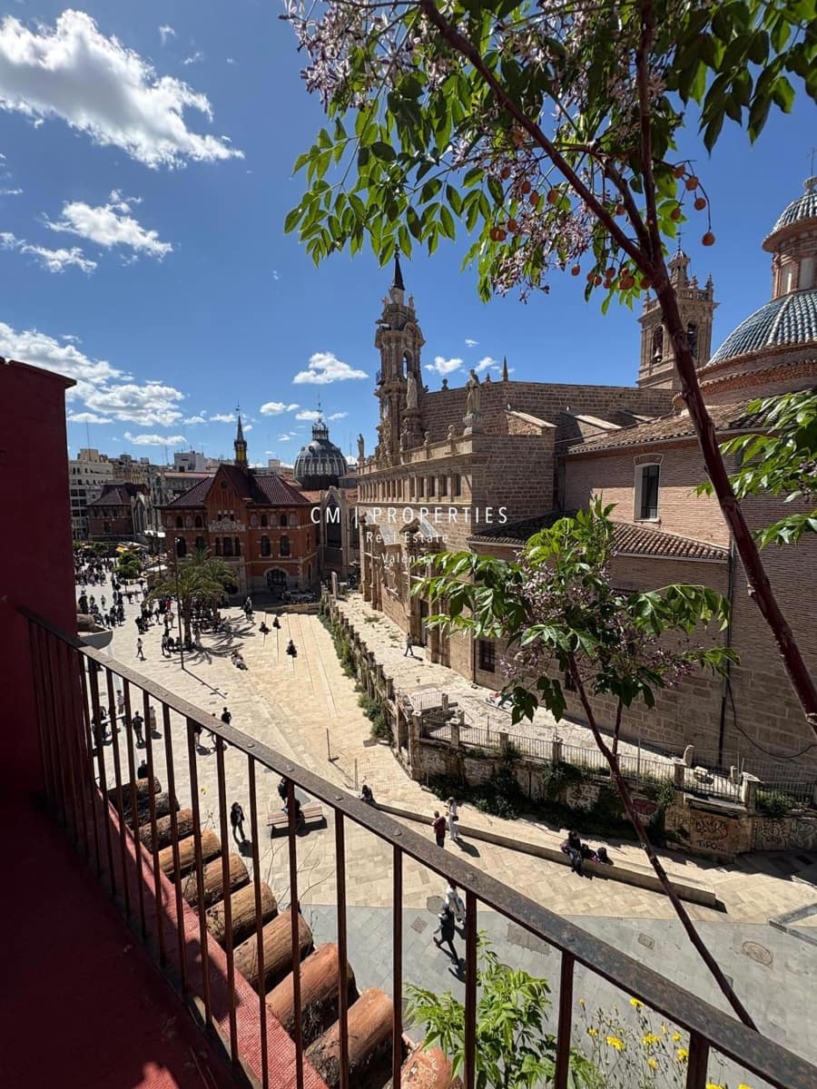 Restaurante/Bar para venda em Valencia cidade - 700 000 € (Ref: 8954736)