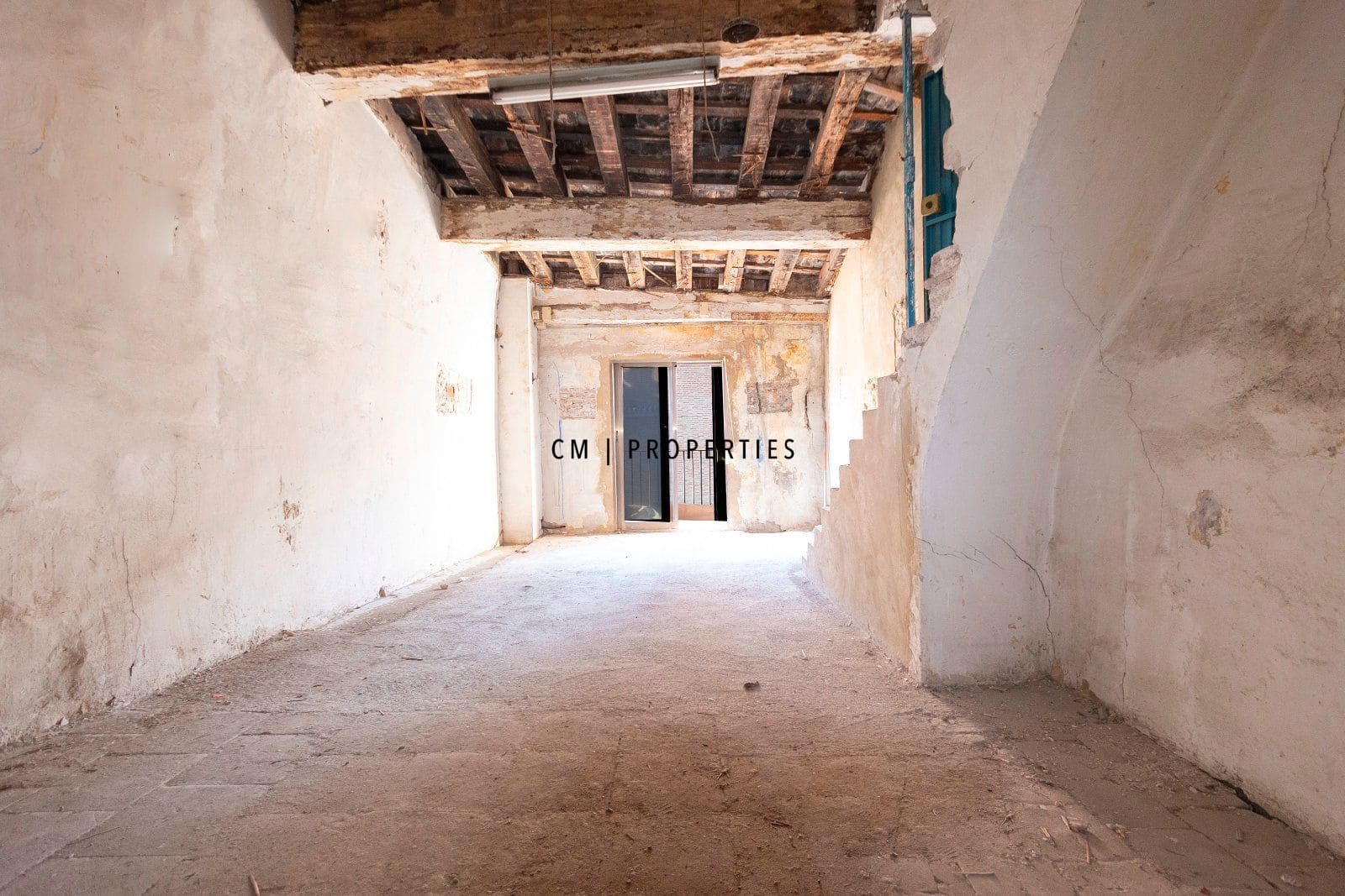 Restaurant/Bar til salgs i Valencia by - € 700 000 (Ref: 8954736)