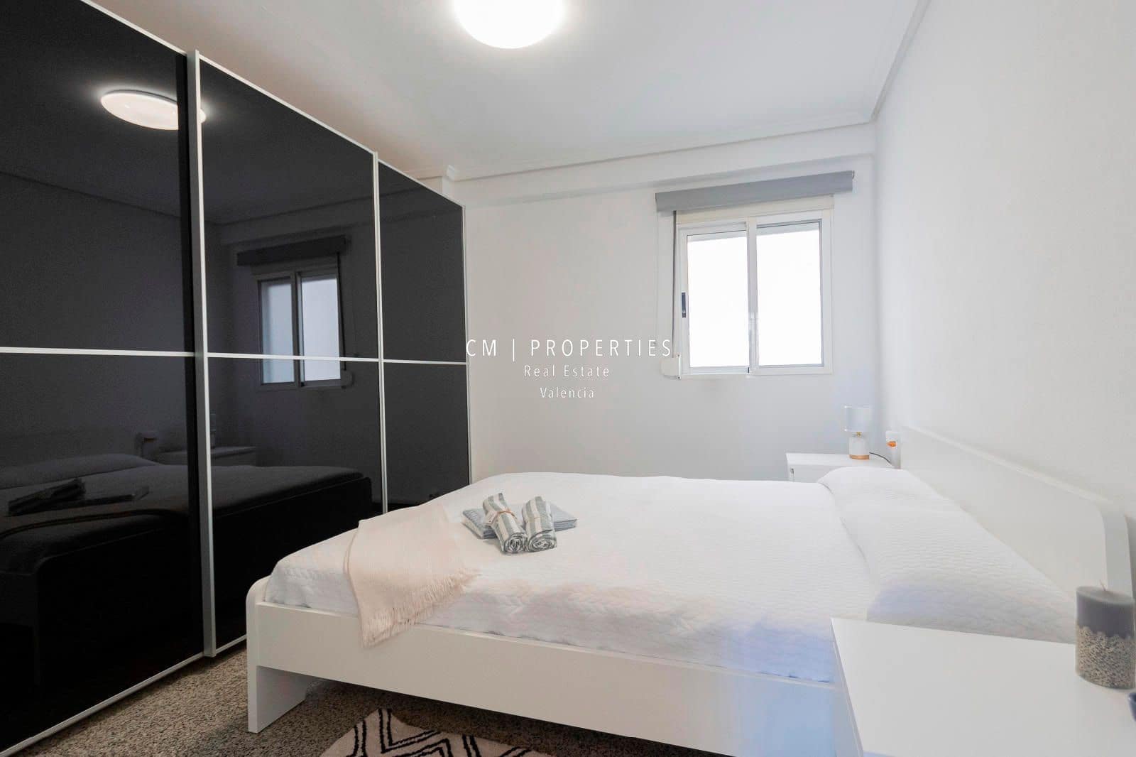 2 soveværelse Lejlighed til leje i Valencia by - € 1.100 (Ref: 8956110)