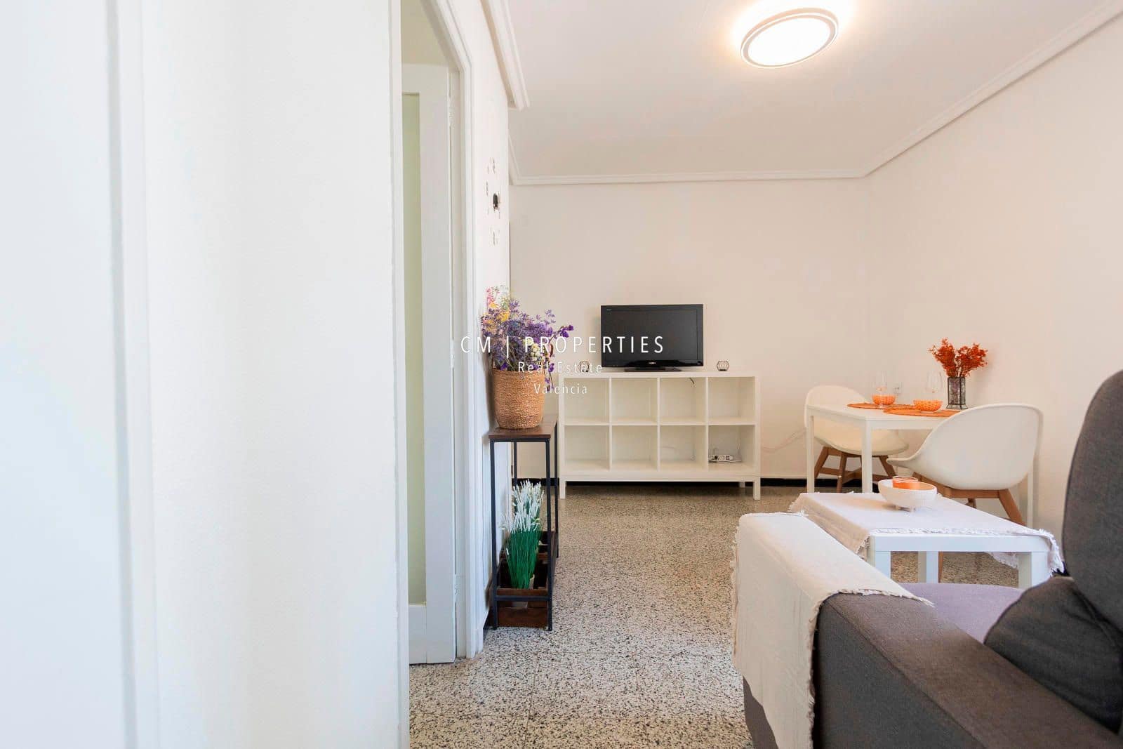 2 soveværelse Lejlighed til leje i Valencia by - € 1.100 (Ref: 8956110)