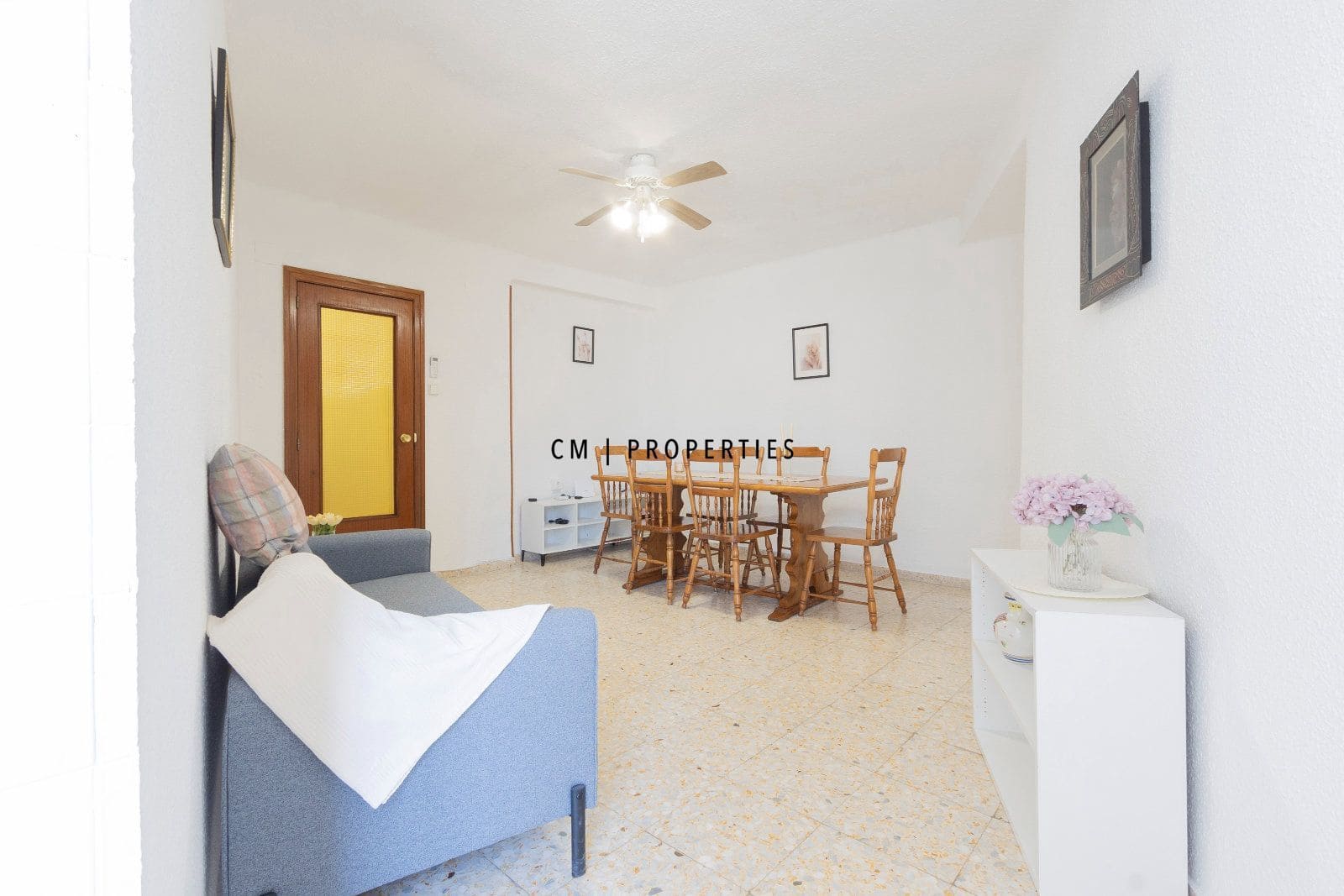 3 bedroom Flat for rent in Valencia city - € 1,200 (Ref: 8966773)