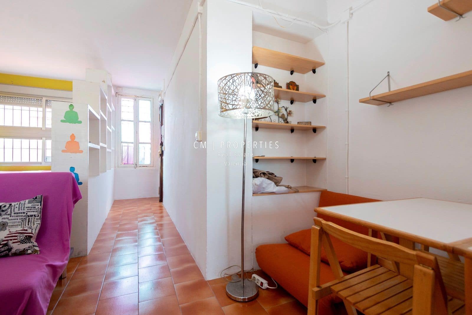 1 quarto Penthouse para arrendar em Valencia cidade - 1 050 € (Ref: 8969556)