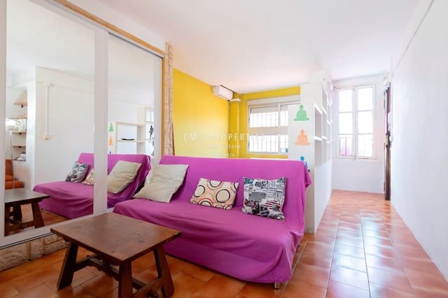 1 quarto Penthouse para arrendar em Valência cidade - 1 050 € (Ref: 8969556)