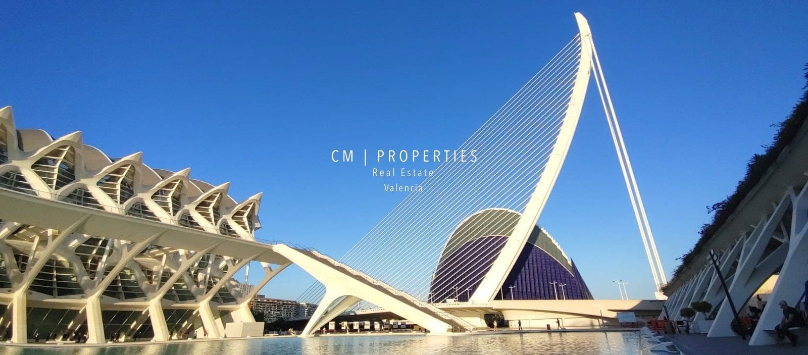 1 quarto Penthouse para arrendar em Valencia cidade - 1 050 € (Ref: 8969556)