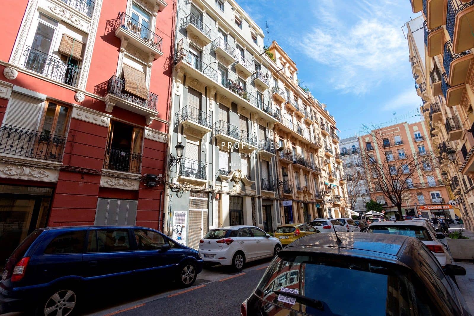 1 quarto Penthouse para arrendar em Valencia cidade - 1 050 € (Ref: 8969556)