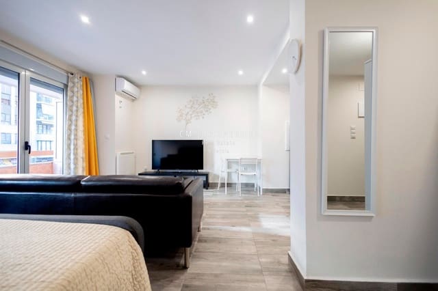 Appartamento da affittare in Arrancapins, Valencia città - 1.200 € (Rif: 8973368)