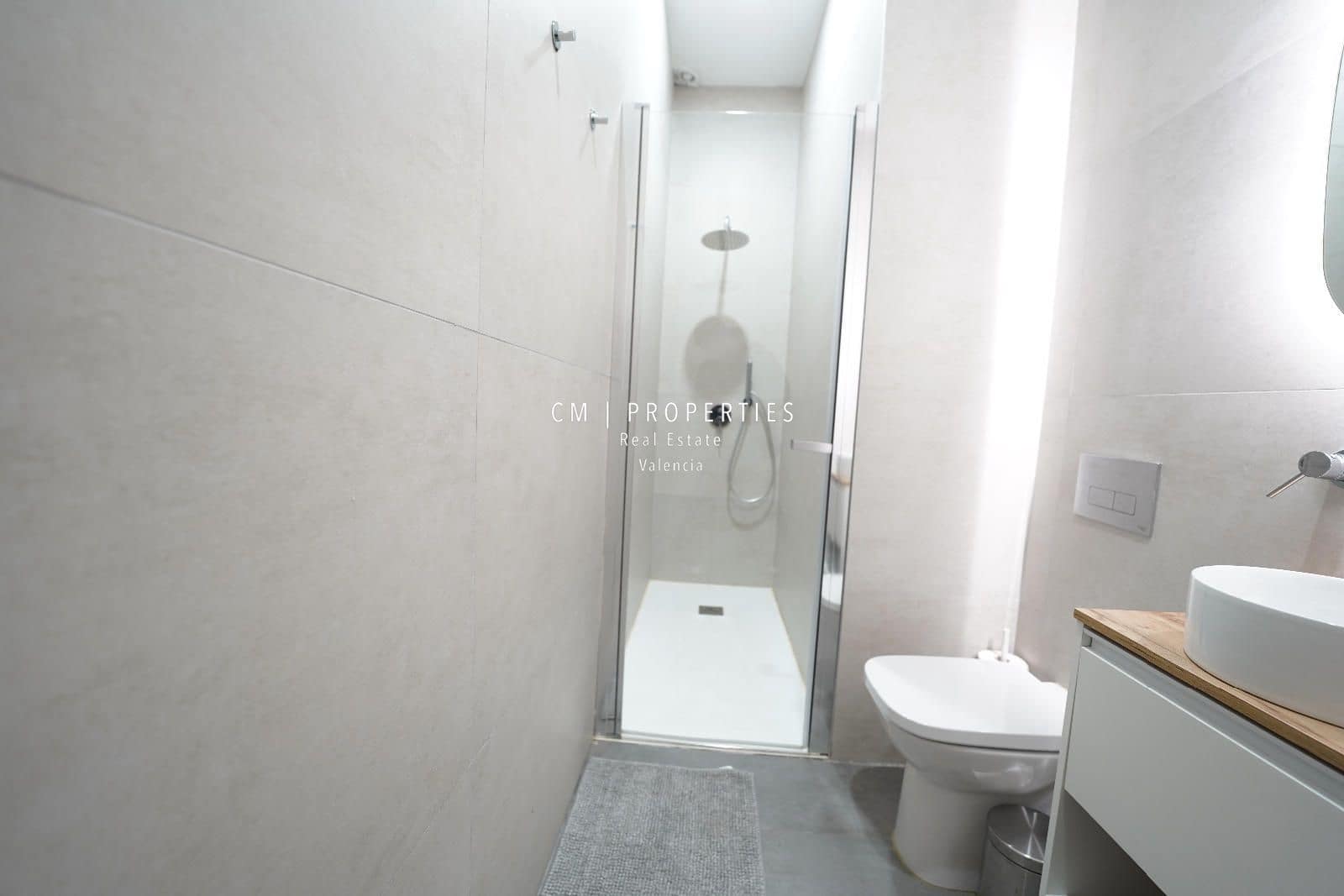 2 soveværelse Lejlighed til leje i Valencia by - € 2.000 (Ref: 8981725)