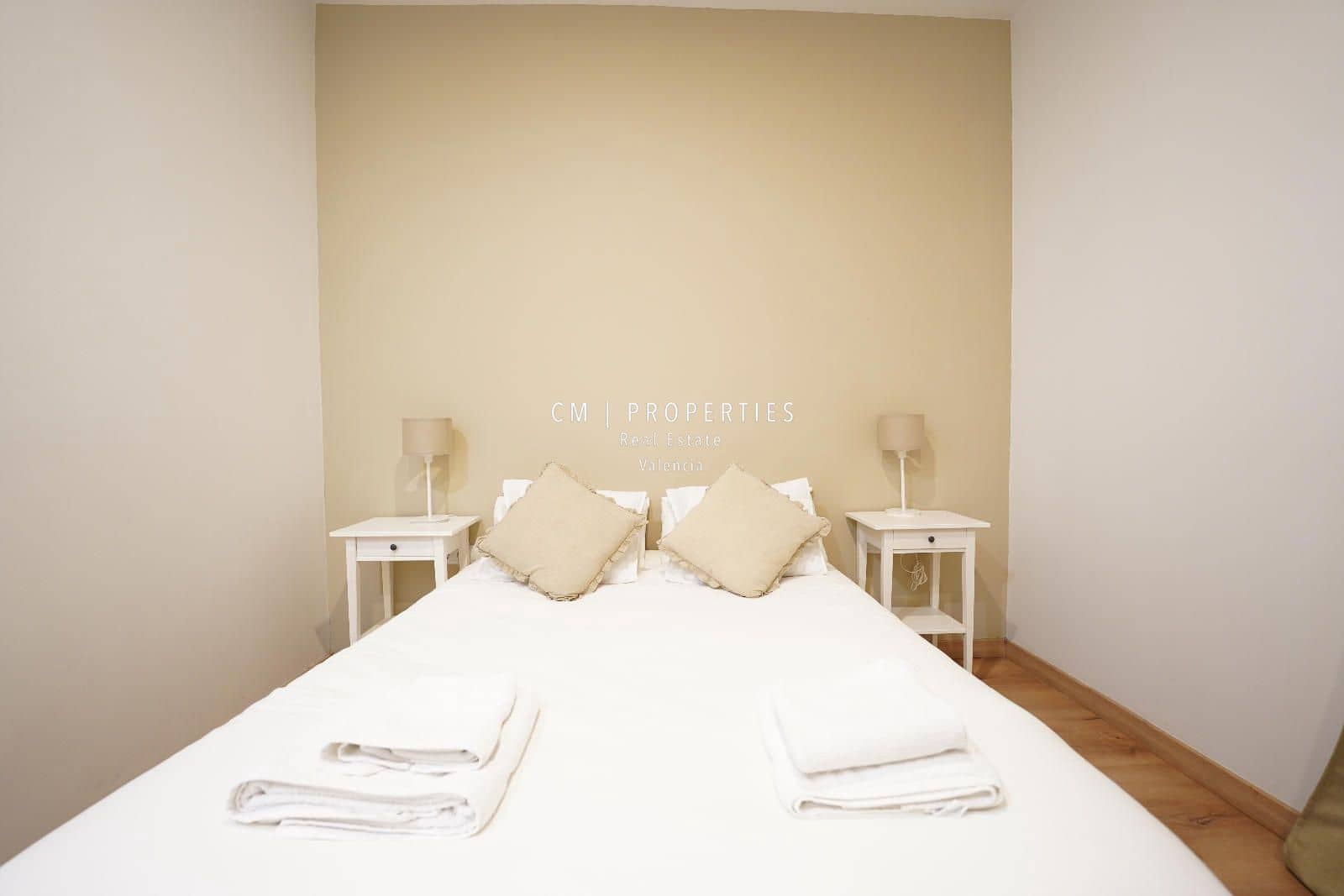 2 soveværelse Lejlighed til leje i Valencia by - € 2.000 (Ref: 8981725)